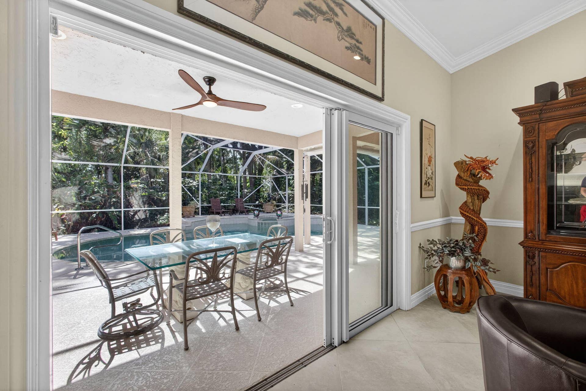 Family Room to Screened Pool