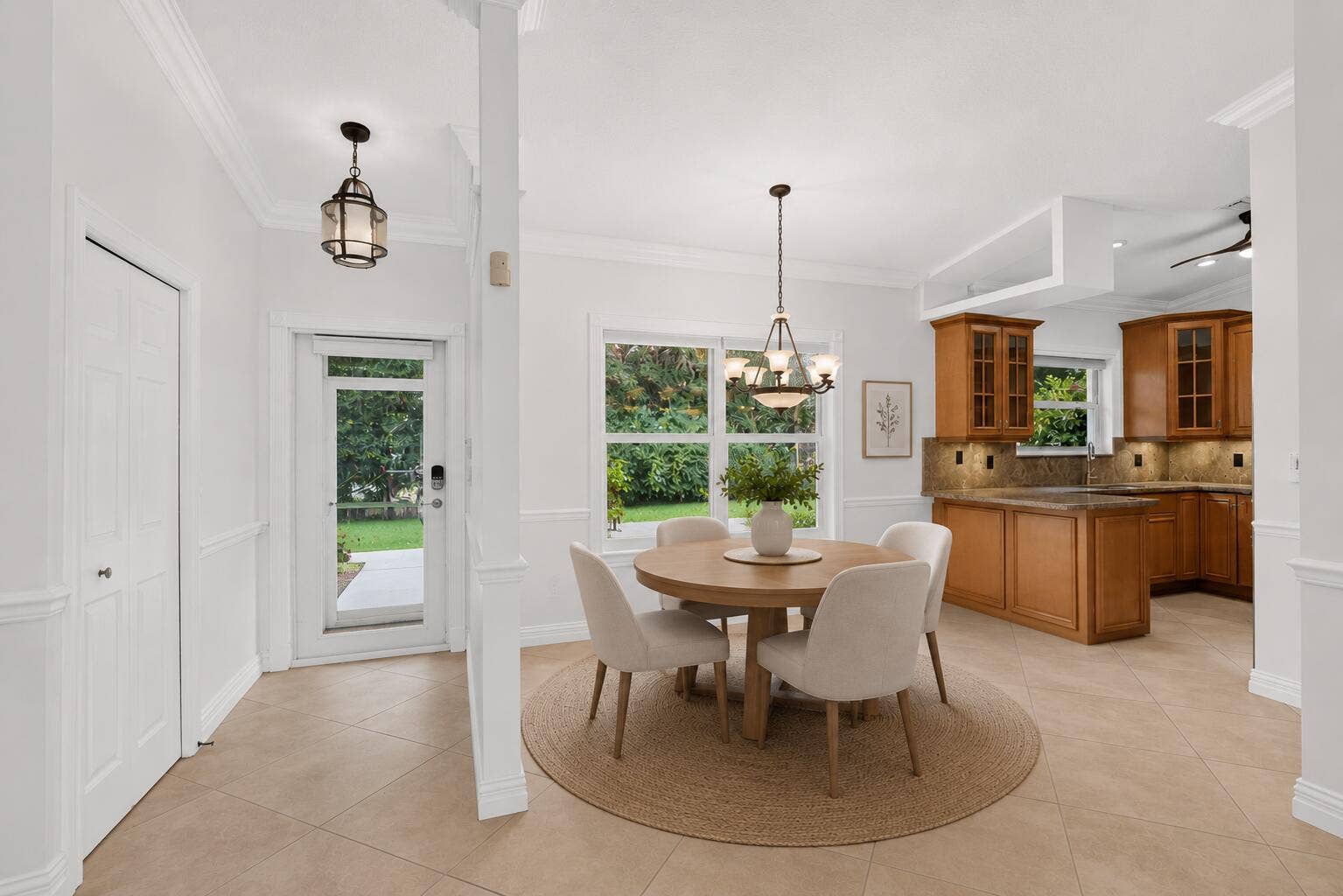Dining Room Virtually Staged