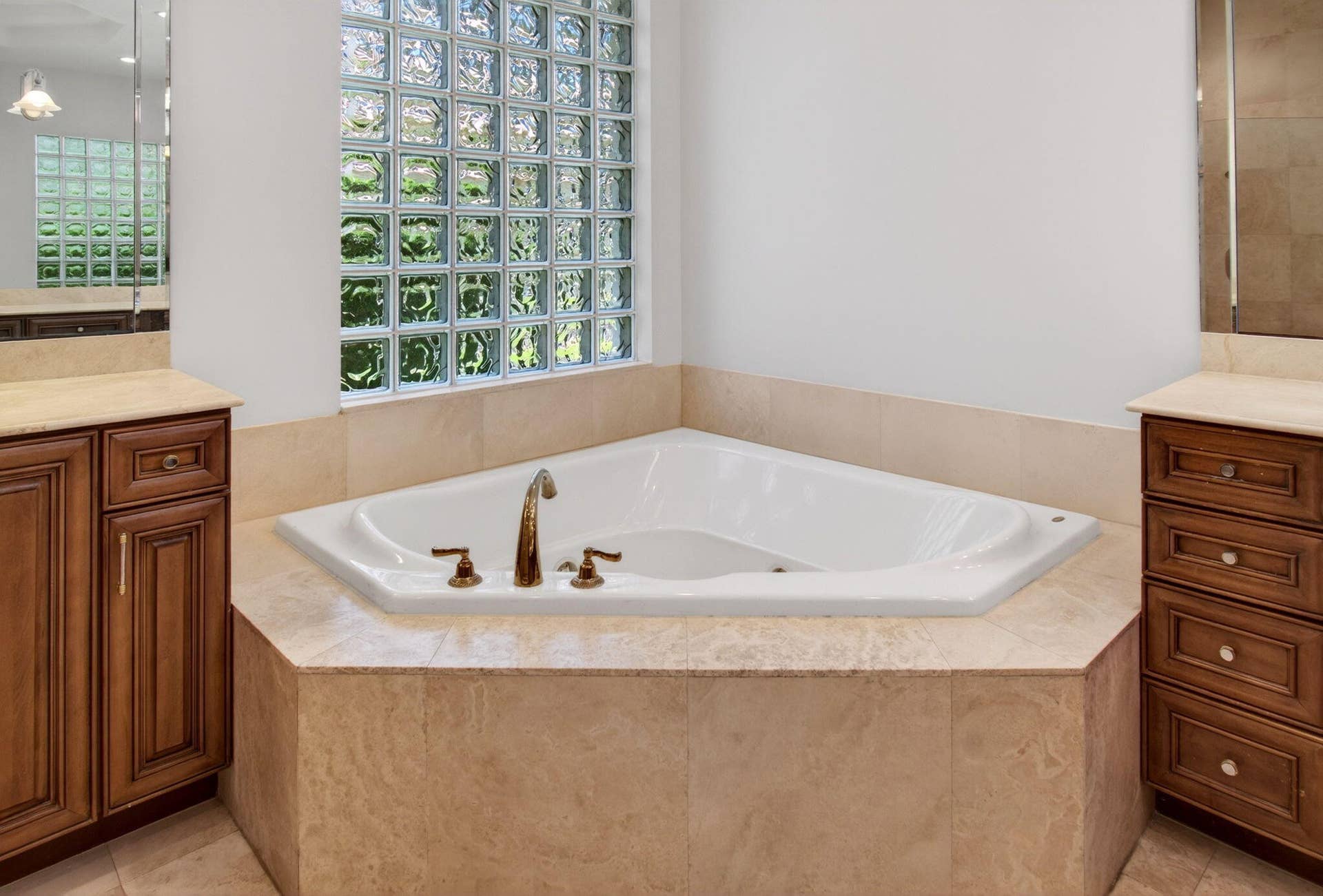 16266 Rosecroft Terrace, Delray Beach, FL 33446 61-web-or-mls-DSC_8900
