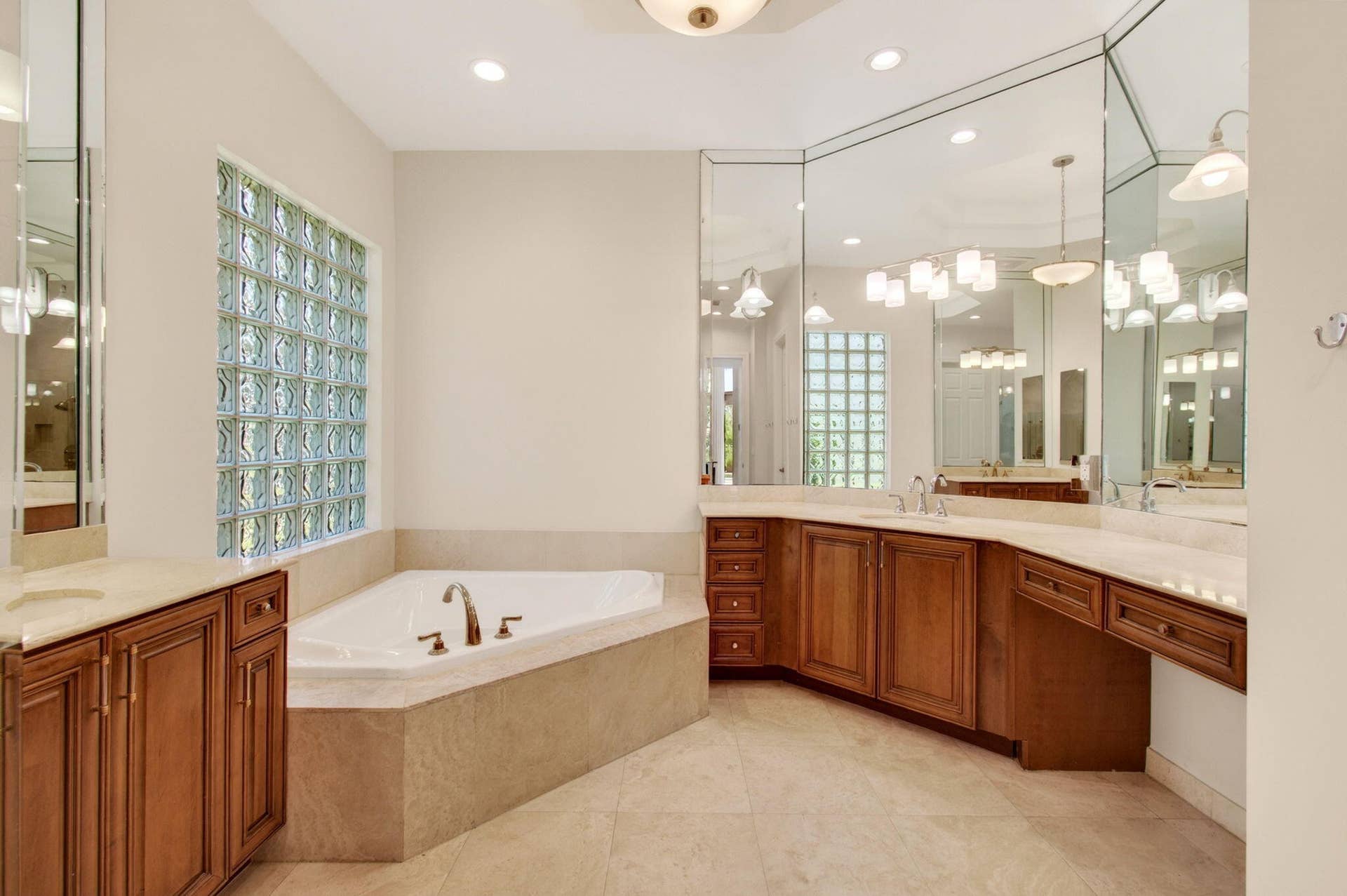 16266 Rosecroft Terrace, Delray Beach, FL 33446 58-web-or-mls-DSC_8883