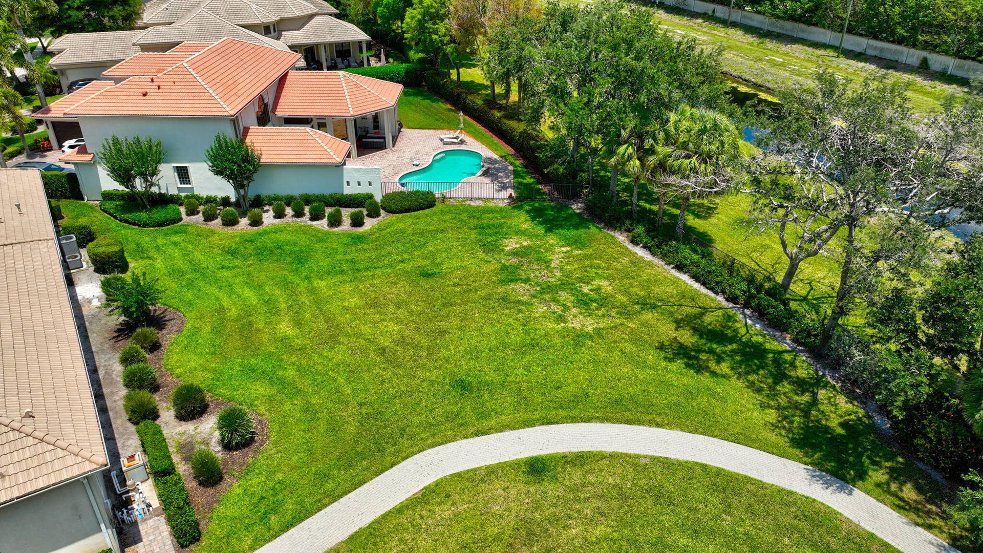 16266 Rosecroft Terrace, Delray Beach, FL 33446 115-web-or-mls-DJI_0942_3_4_5_6