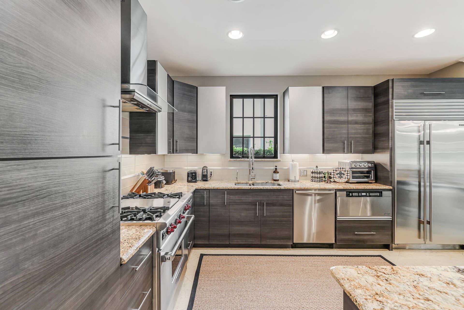 170 Isle Of Venice Drive, Fort Lauderdale, FL 33301 170 Isle of Venice Dr-45