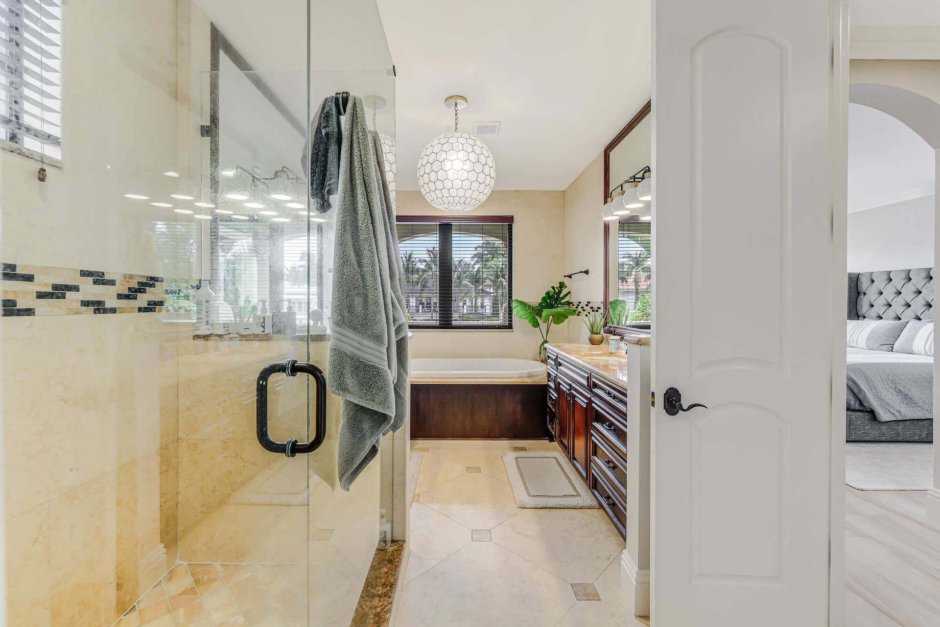170 Isle Of Venice Drive, Fort Lauderdale, FL 33301 170 Isle of Venice Dr-30