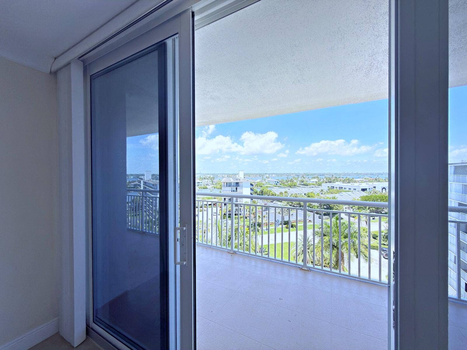 3546 S Ocean Boulevard, #914, South Palm Beach, South Palm Beach, FL 33480 IMG_0815