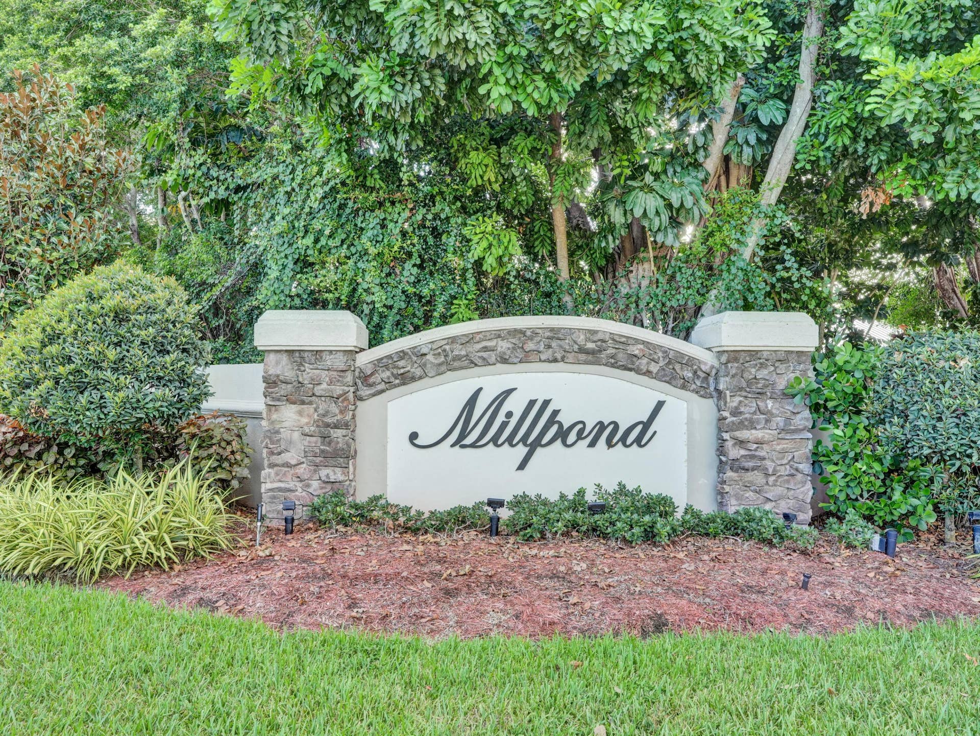 2401 NW 39th Street, Boca Raton, FL 33431 DSC09713