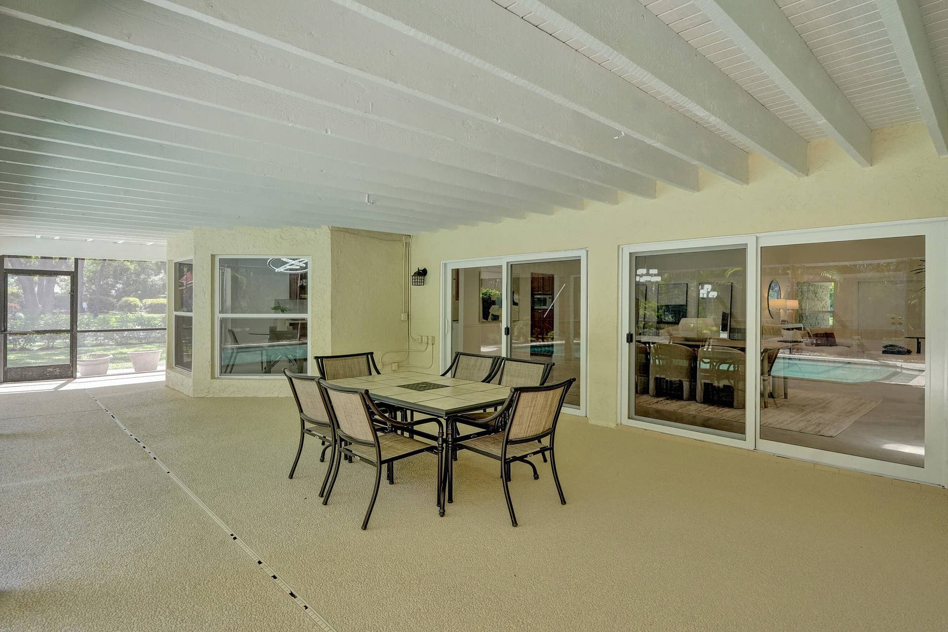 2401 NW 39th Street, Boca Raton, FL 33431 DSC08210