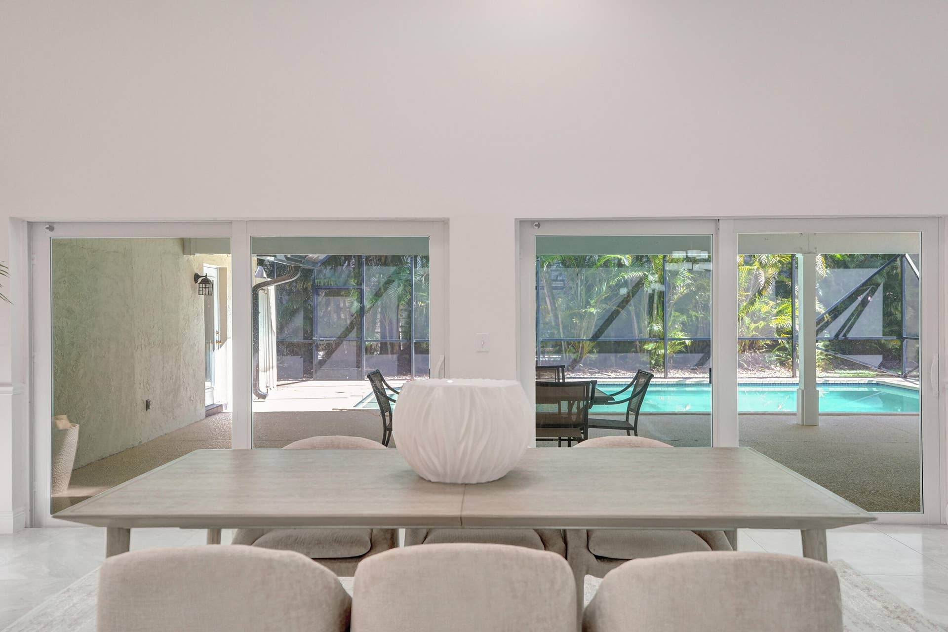 2401 NW 39th Street, Boca Raton, FL 33431 DSC08099