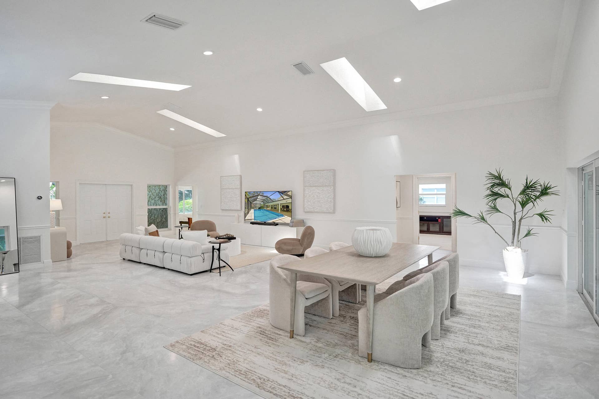 2401 NW 39th Street, Boca Raton, FL 33431 DSC08111
