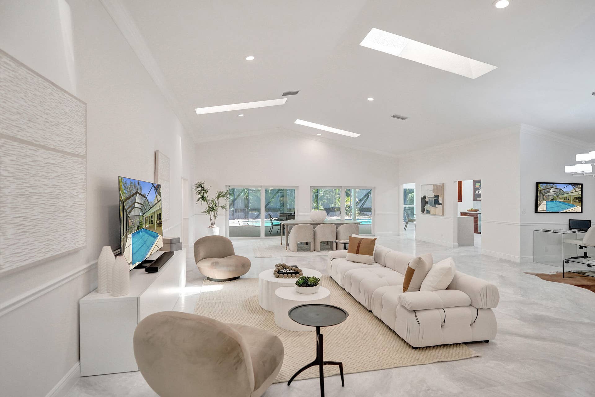 2401 NW 39th Street, Boca Raton, FL 33431 DSC08084
