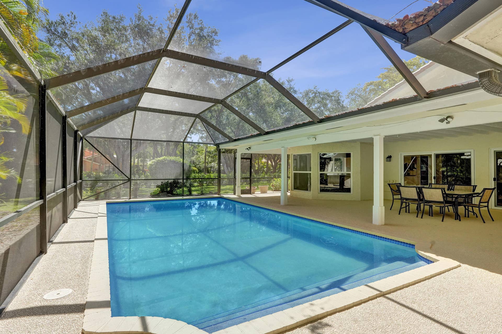 2401 NW 39th Street, Boca Raton, FL 33431 DSC08207