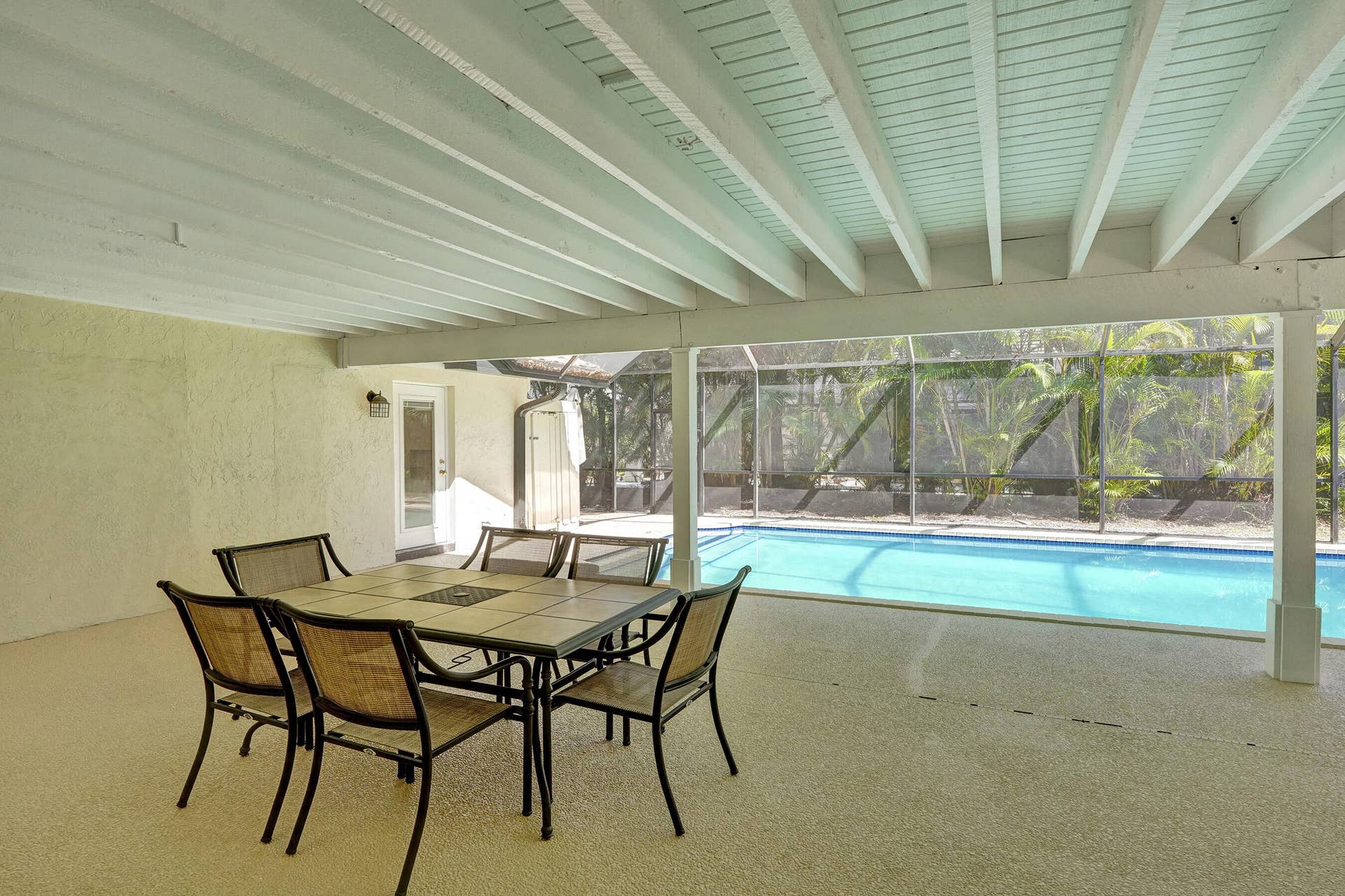2401 NW 39th Street, Boca Raton, FL 33431 DSC08201