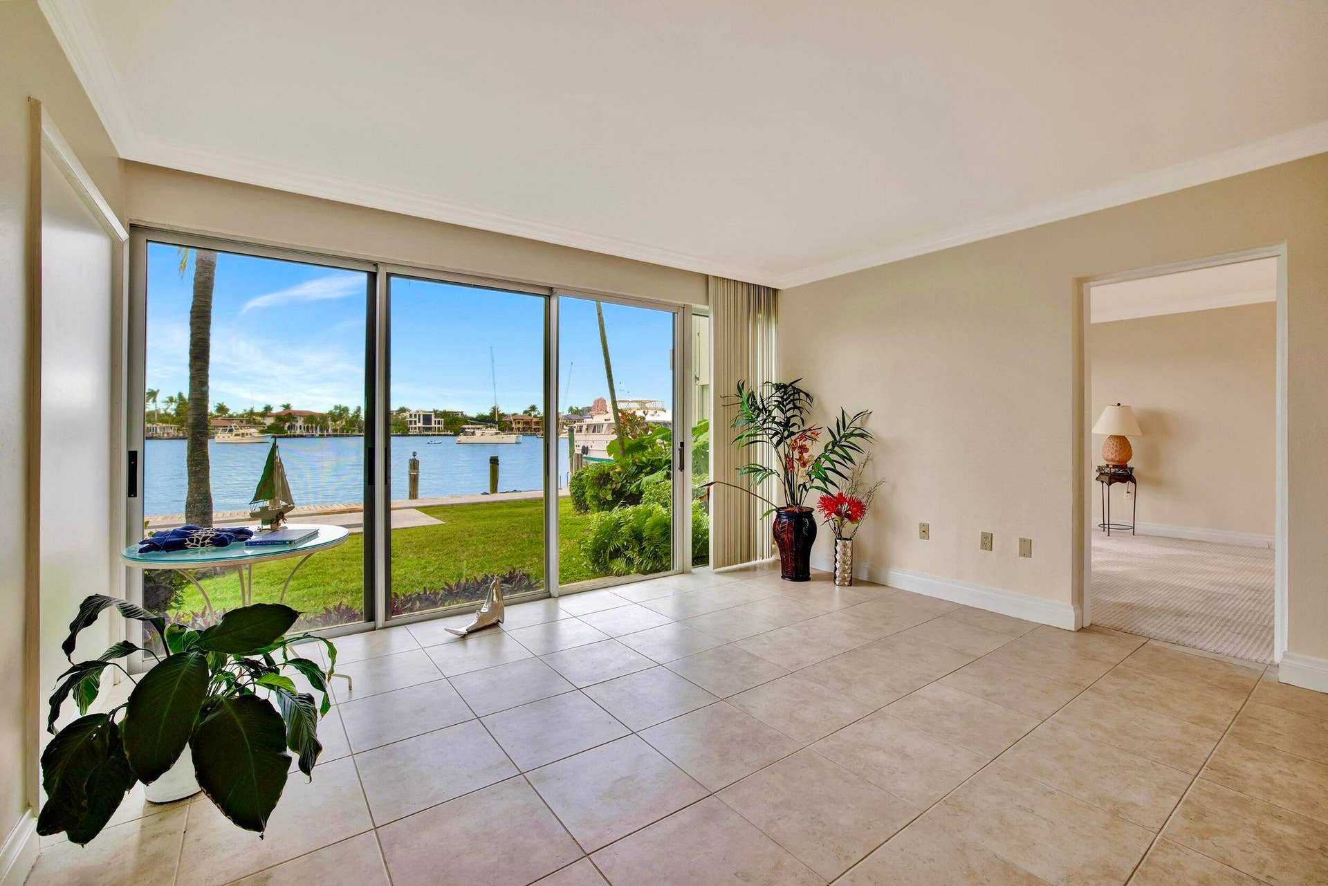 2727 Yacht Club Boulevard, #2a, Fort Lauderdale, FL 33304 A New View Every Day