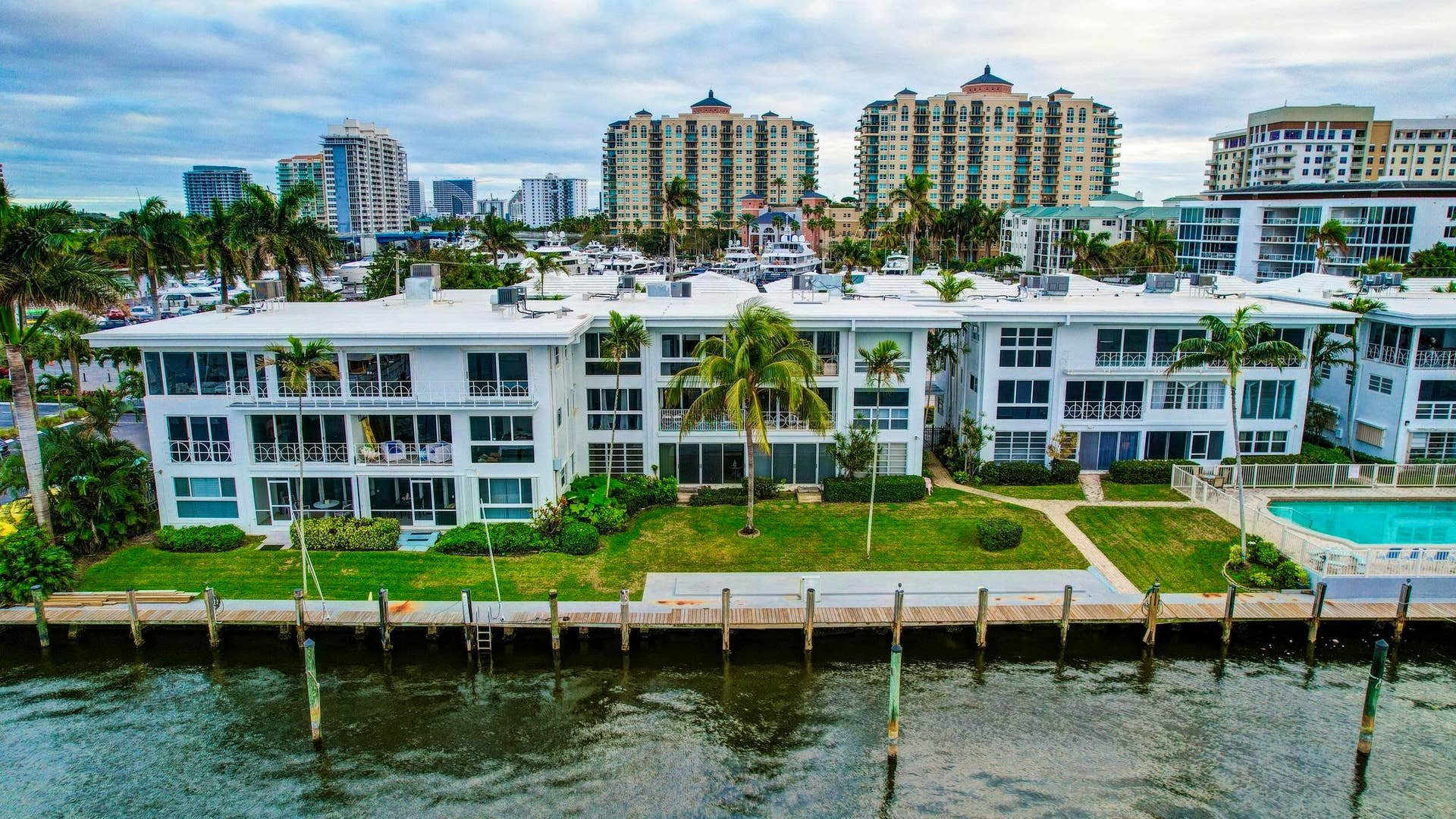 2727 Yacht Club Boulevard, #2a, Fort Lauderdale, FL 33304 Ground Floor Unit