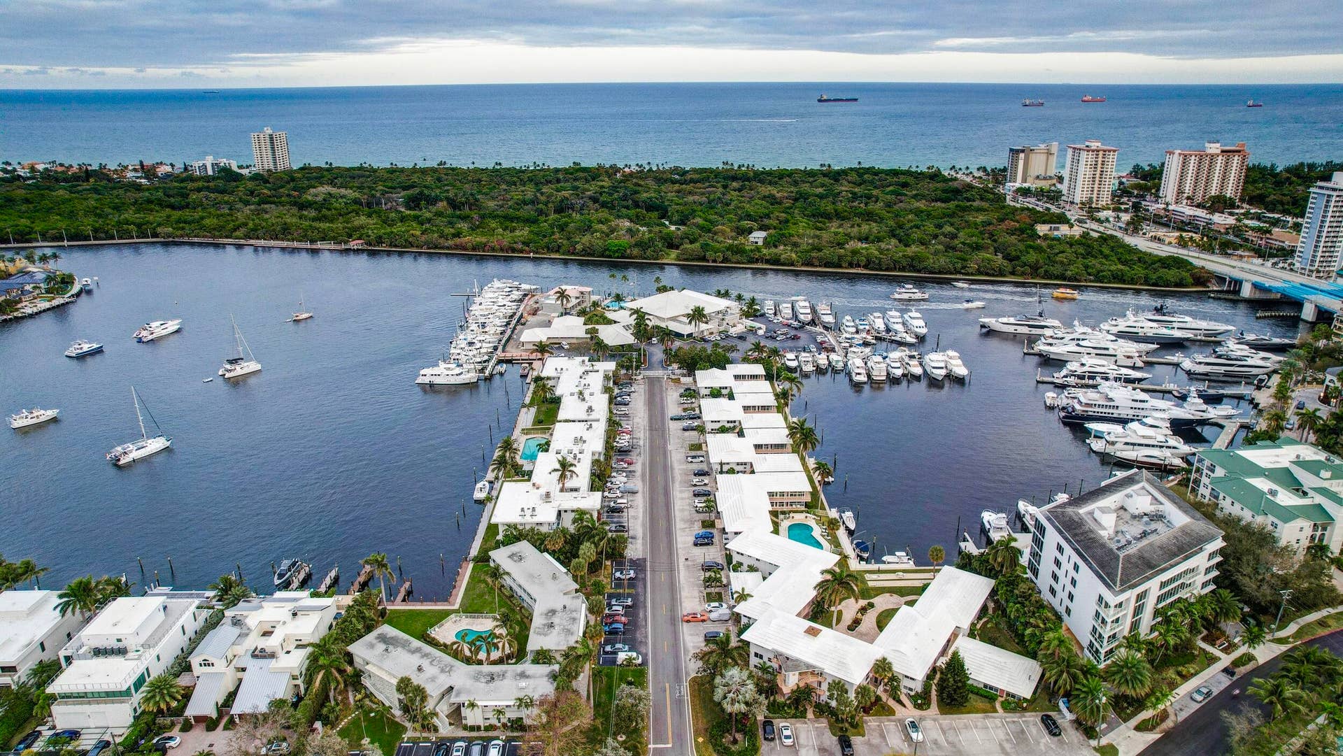 2727 Yacht Club Boulevard, #2a, Fort Lauderdale, FL 33304 Make this your Paradise