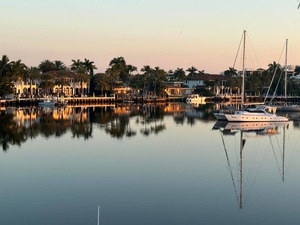 2727 Yacht Club Boulevard, #2a, Fort Lauderdale, FL 33304 Reflection in the Bay