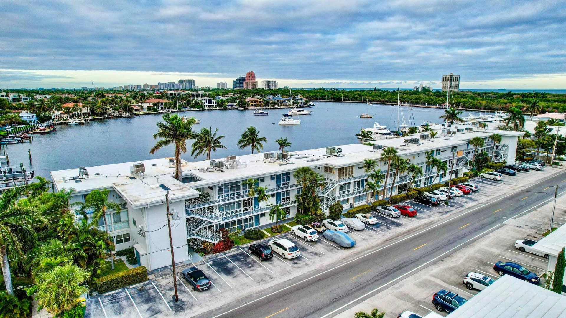 2727 Yacht Club Boulevard, #2a, Fort Lauderdale, FL 33304 Sunrise Bay Club