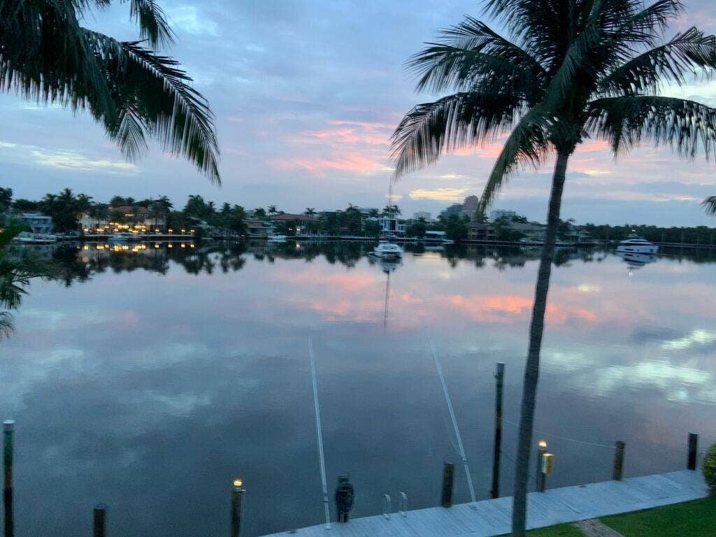 2727 Yacht Club Boulevard, #2a, Fort Lauderdale, FL 33304 Just before Dawn