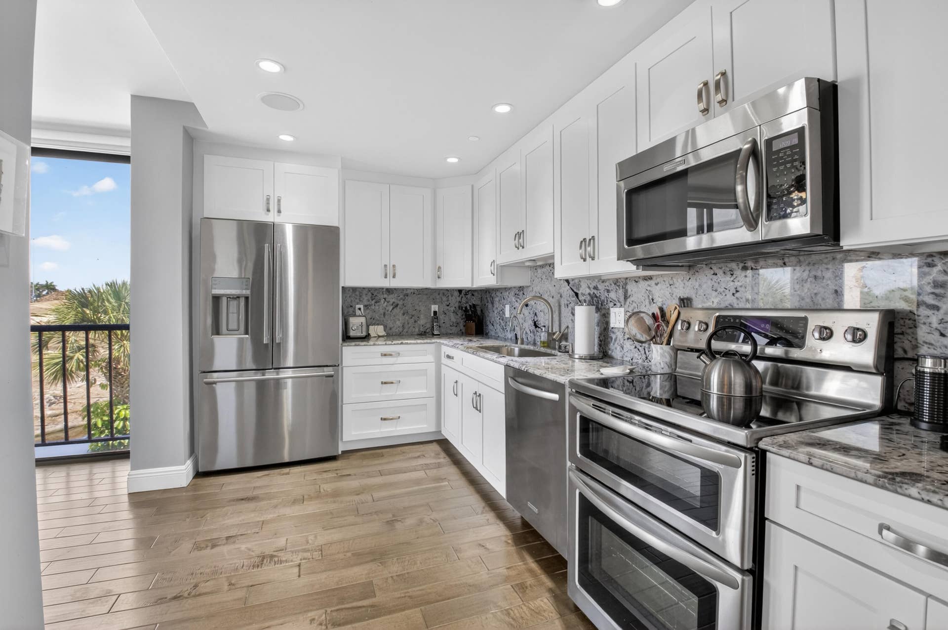 7802 Lakeside Boulevard, #725, Boca Raton, FL 33434 DSC_4809