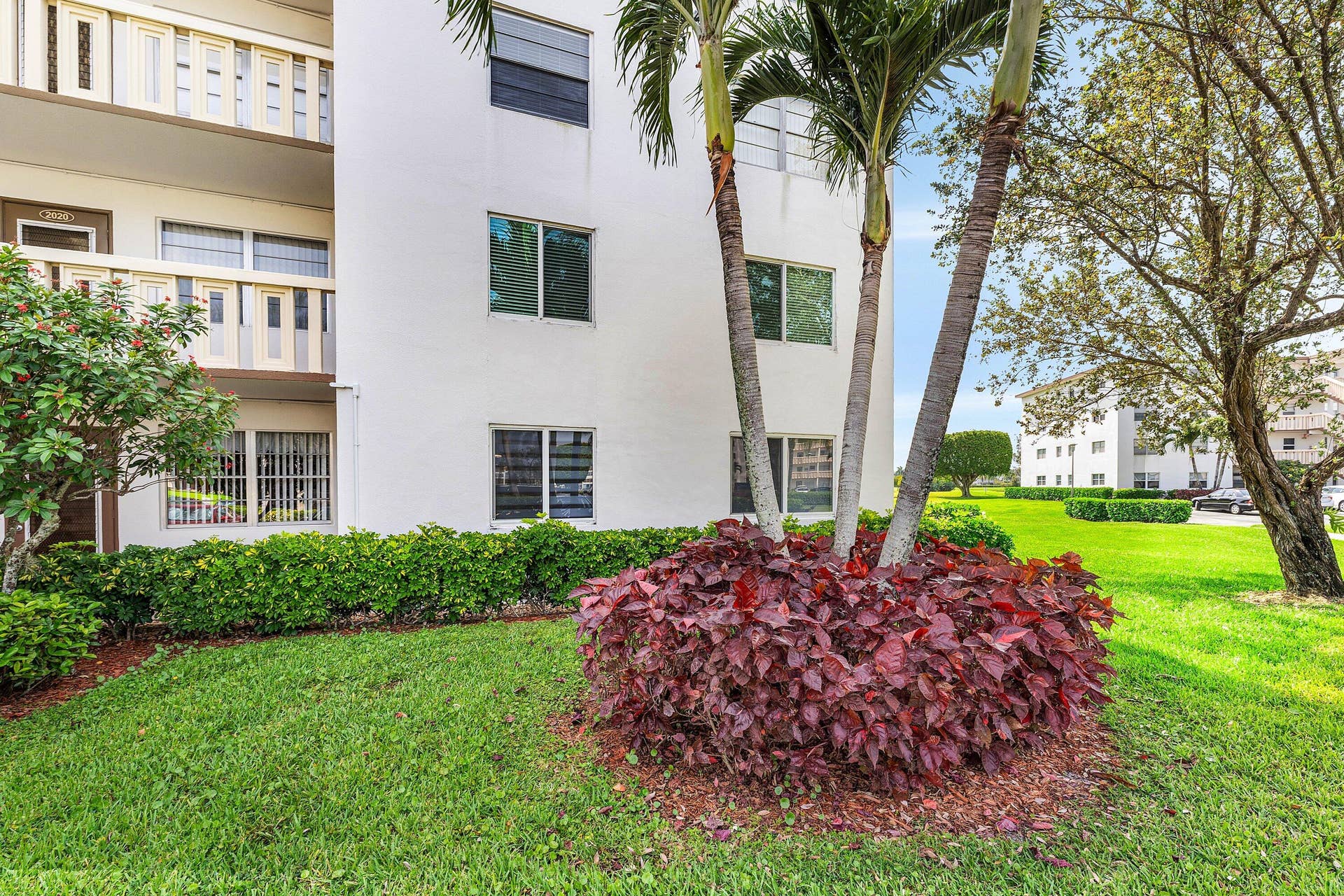 037-1019GuildfordEast-BocaRaton-FL-33434