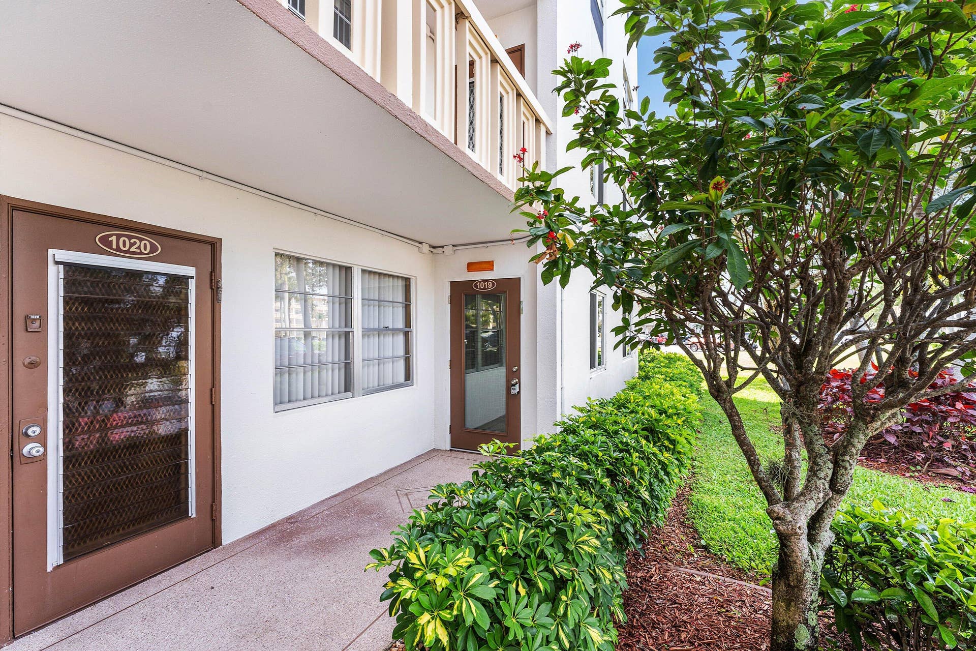 001-1019GuildfordEast-BocaRaton-FL-33434