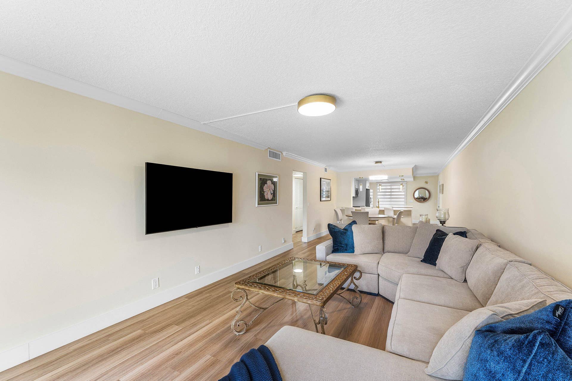 013-1019GuildfordEast-BocaRaton-FL-33434