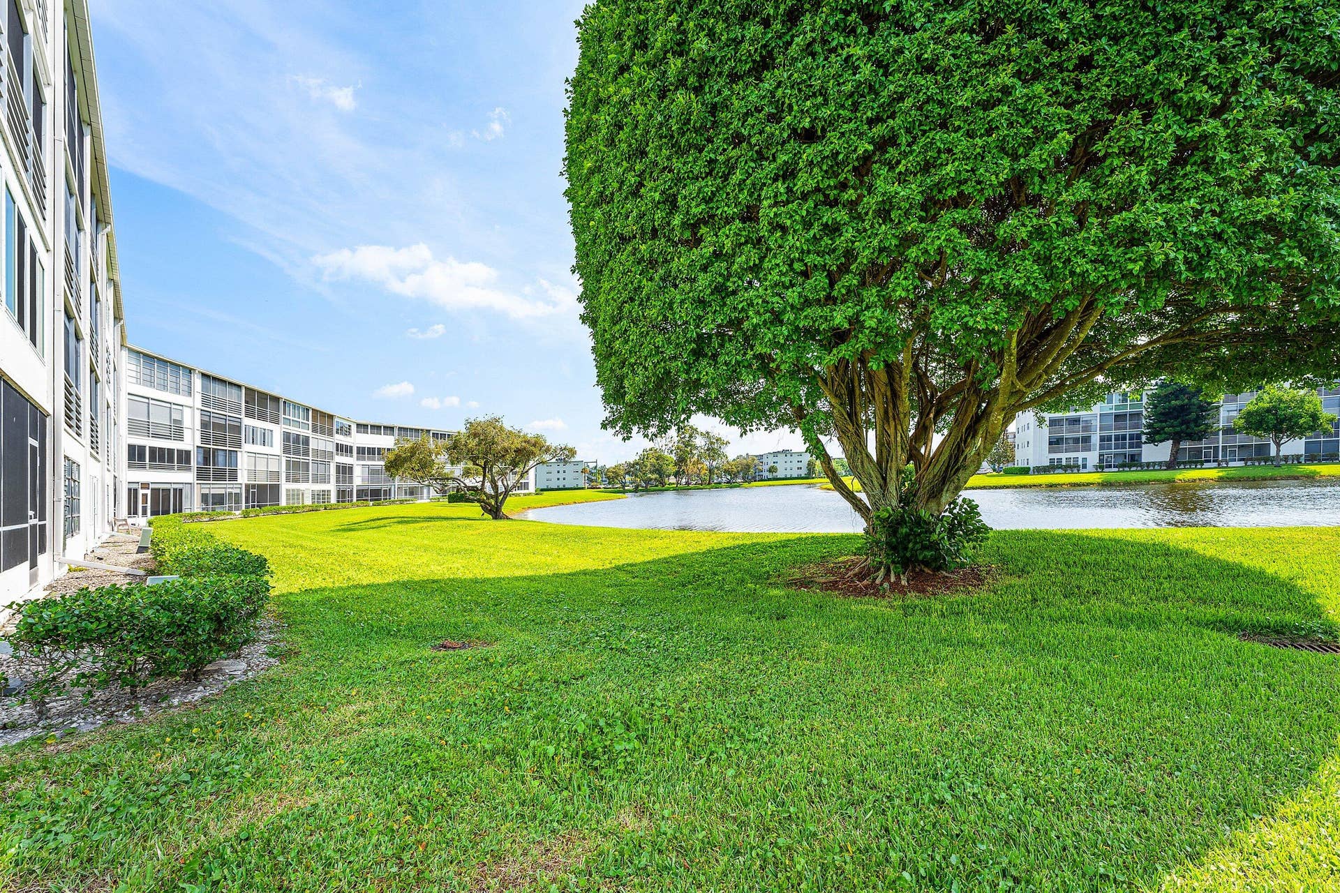 035-1019GuildfordEast-BocaRaton-FL-33434