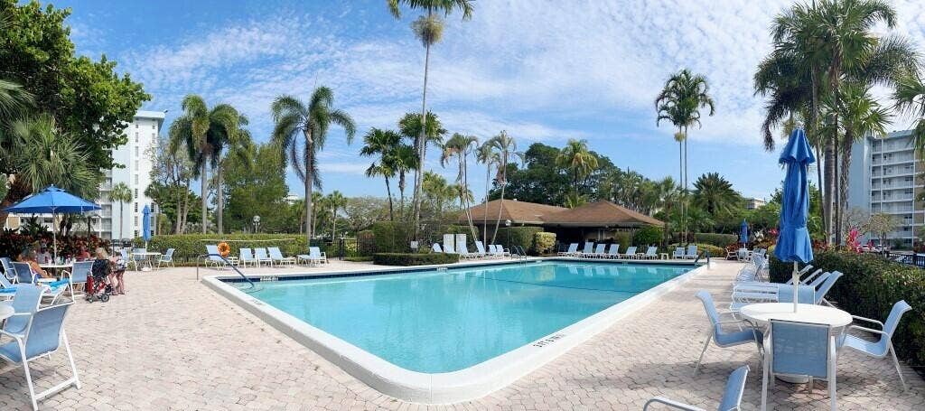 3010 N Course Drive, #312, Pompano Beach, FL 33069 Community Pool