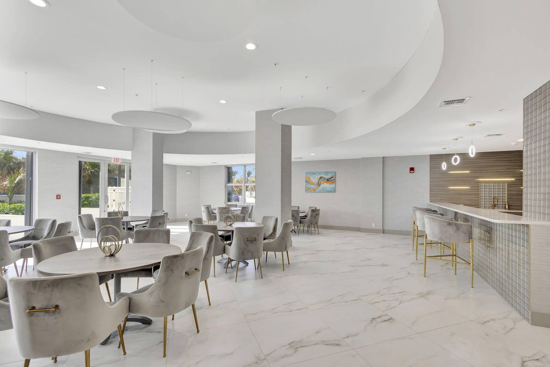 5200 N Ocean Drive, #1004, Singer Island, FL 33404 Social Room