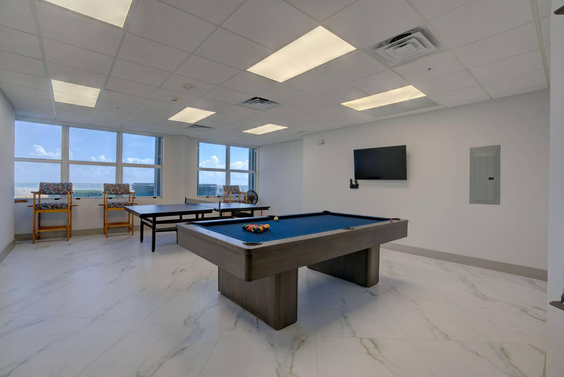 5200 N Ocean Drive, #1004, Singer Island, FL 33404 Game Room