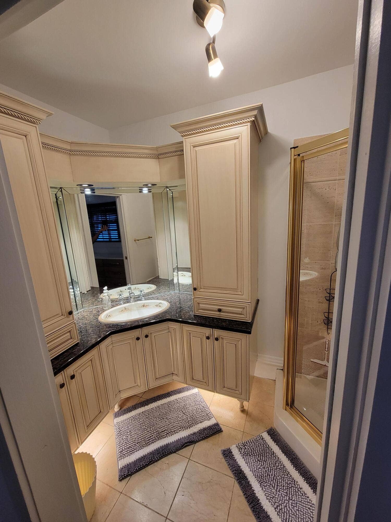 221 SE 9th Avenue, #101, Pompano Beach, FL 33060 20220627_192219