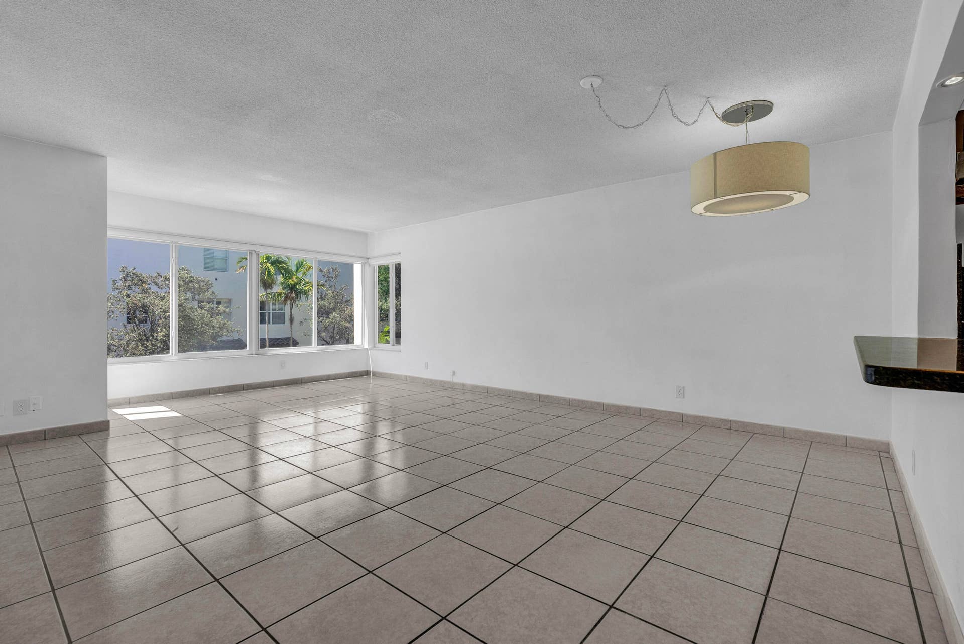 1965 S Ocean Boulevard, #202, Lauderdale By The Sea, FL 33062 DSC09612