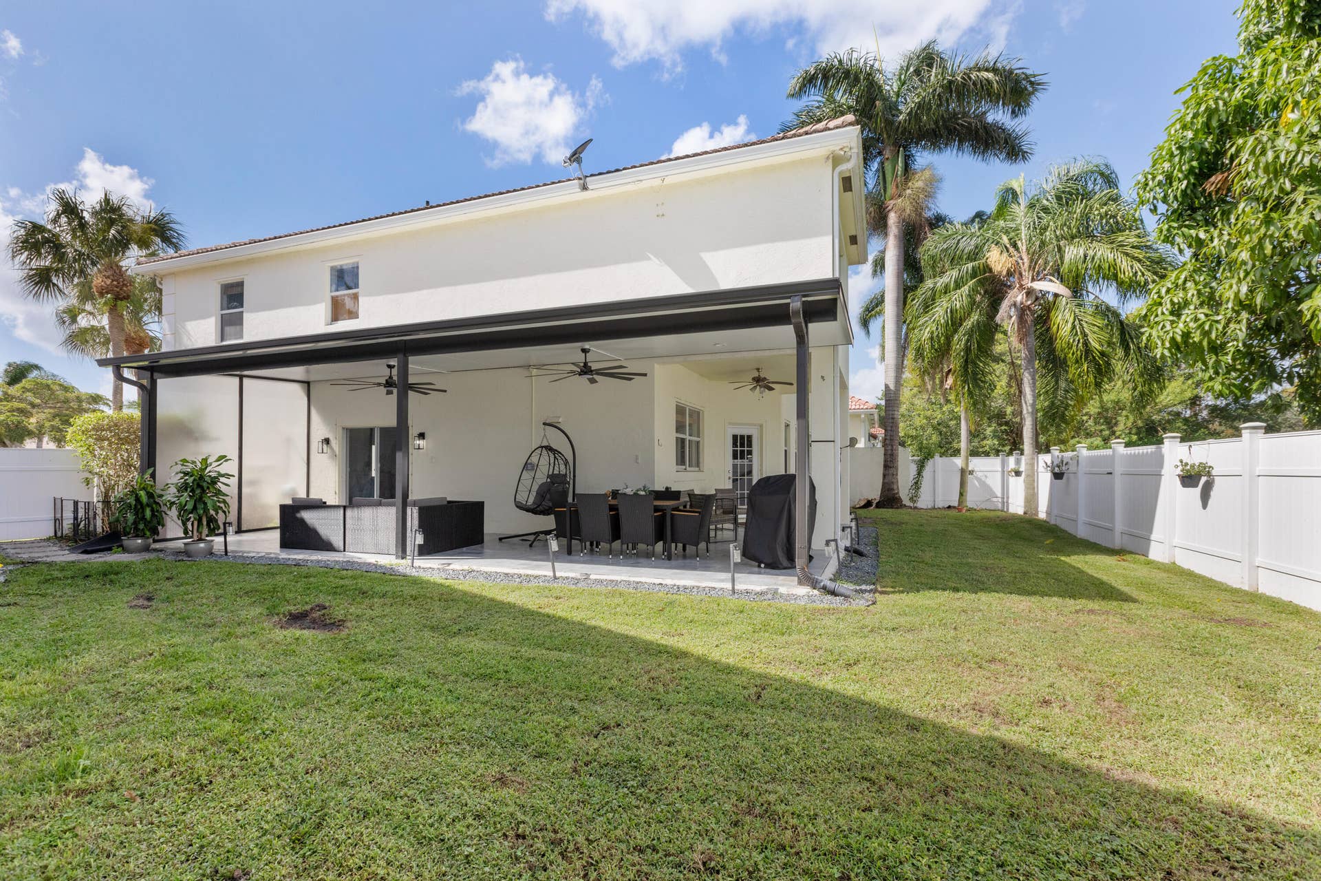 3221 El Camino, West Palm Beach, FL 33409 7E1A5228