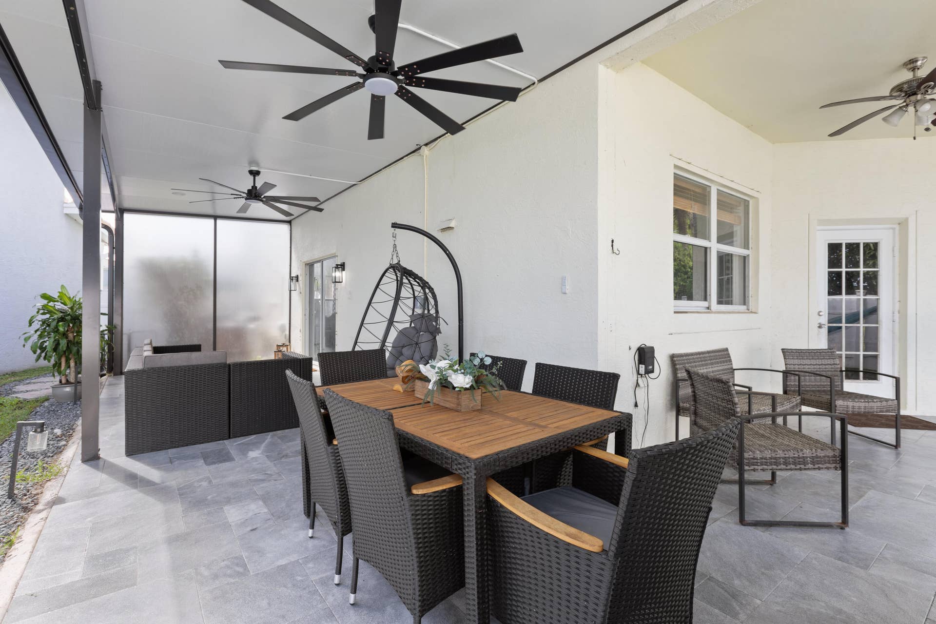 3221 El Camino, West Palm Beach, FL 33409 7E1A5251
