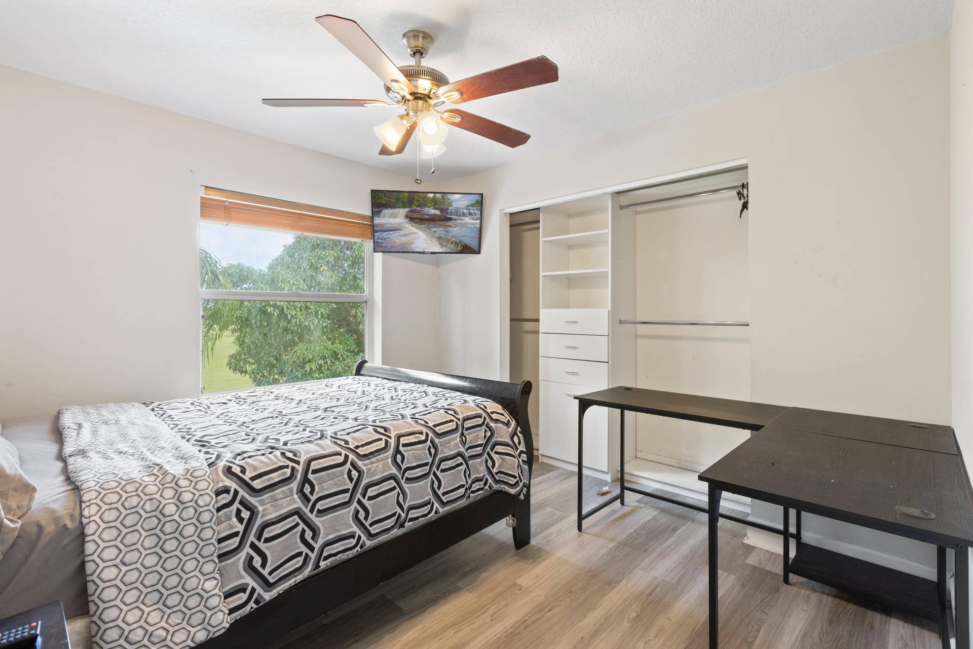 3221 El Camino, West Palm Beach, FL 33409 7E1A5091