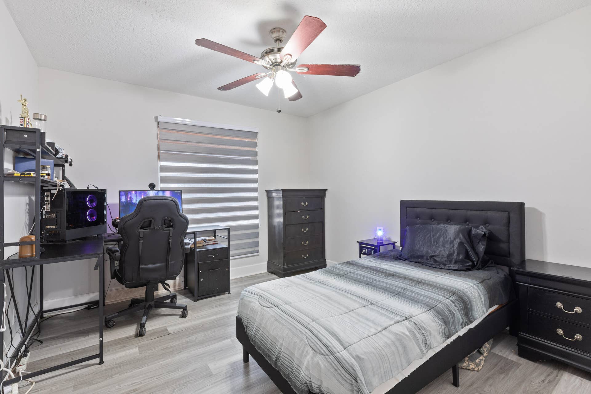 3221 El Camino, West Palm Beach, FL 33409 7E1A5121