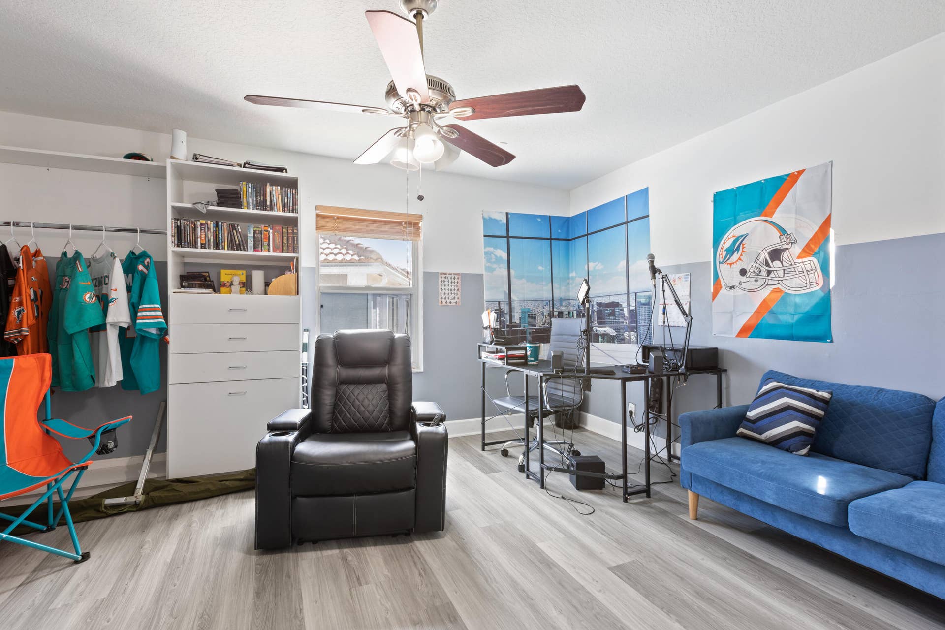 3221 El Camino, West Palm Beach, FL 33409 7E1A5196
