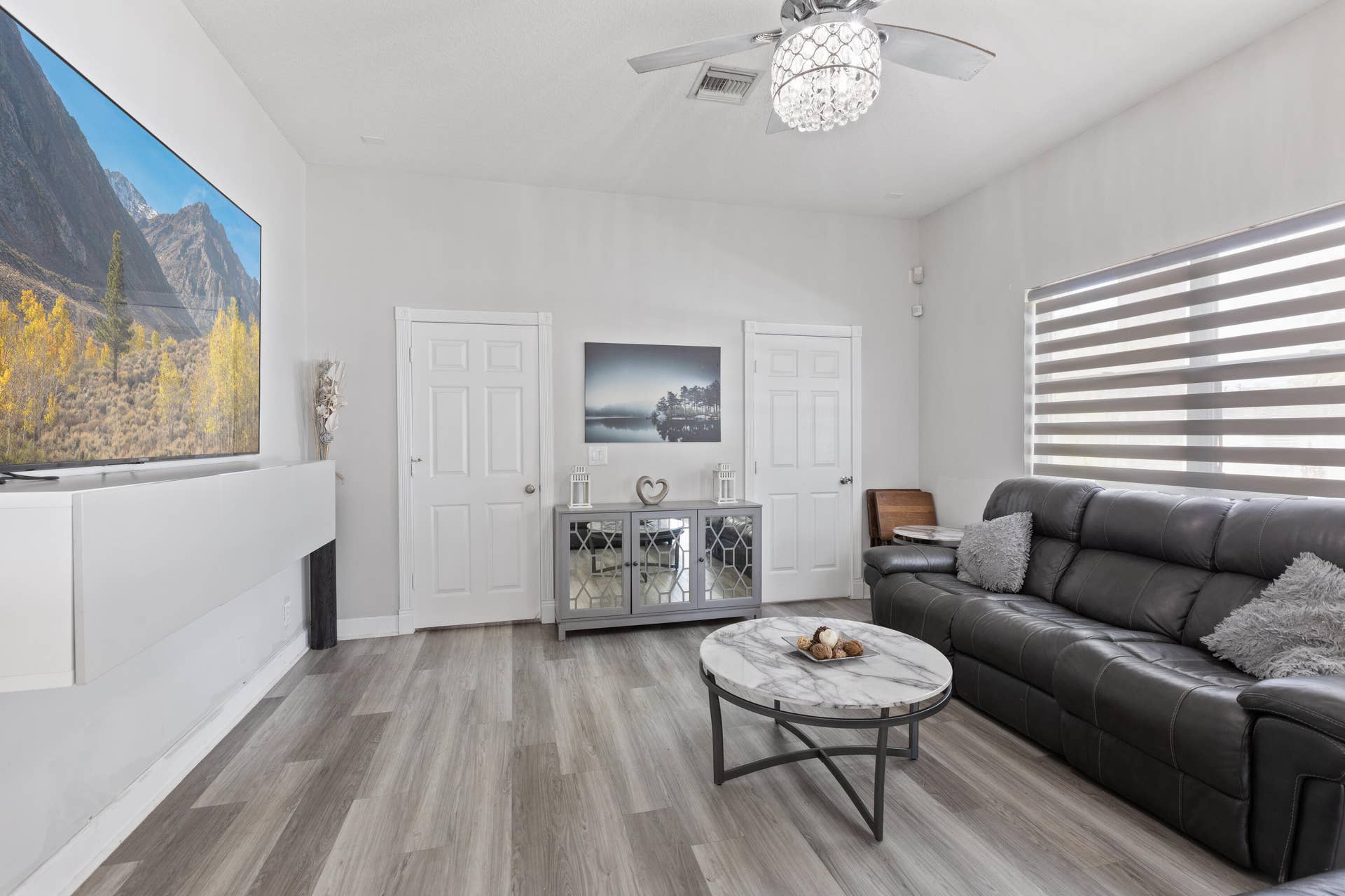 3221 El Camino, West Palm Beach, FL 33409 7E1A5066