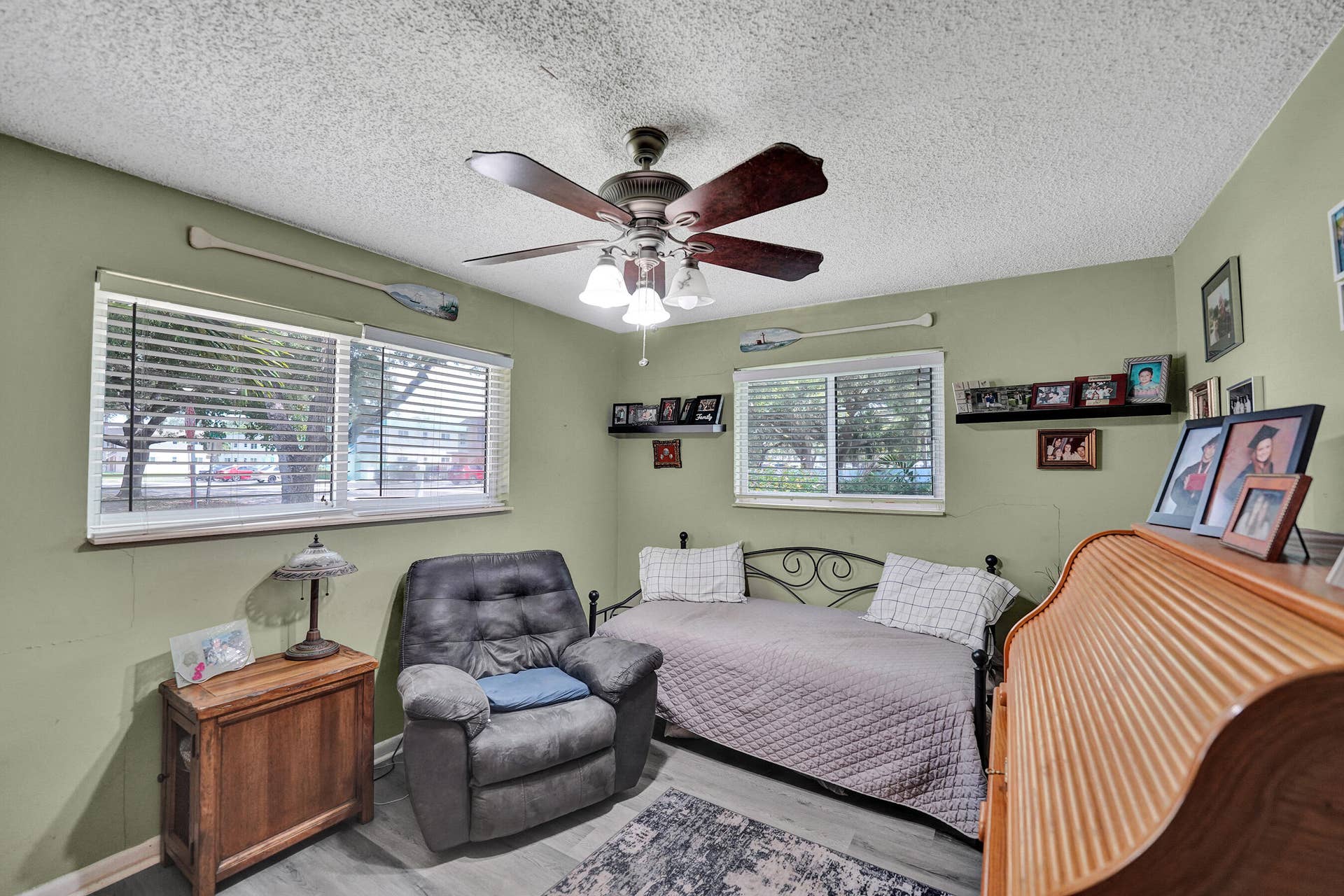 9101 SW 52nd Court, Cooper City, FL 33328 DSC01316
