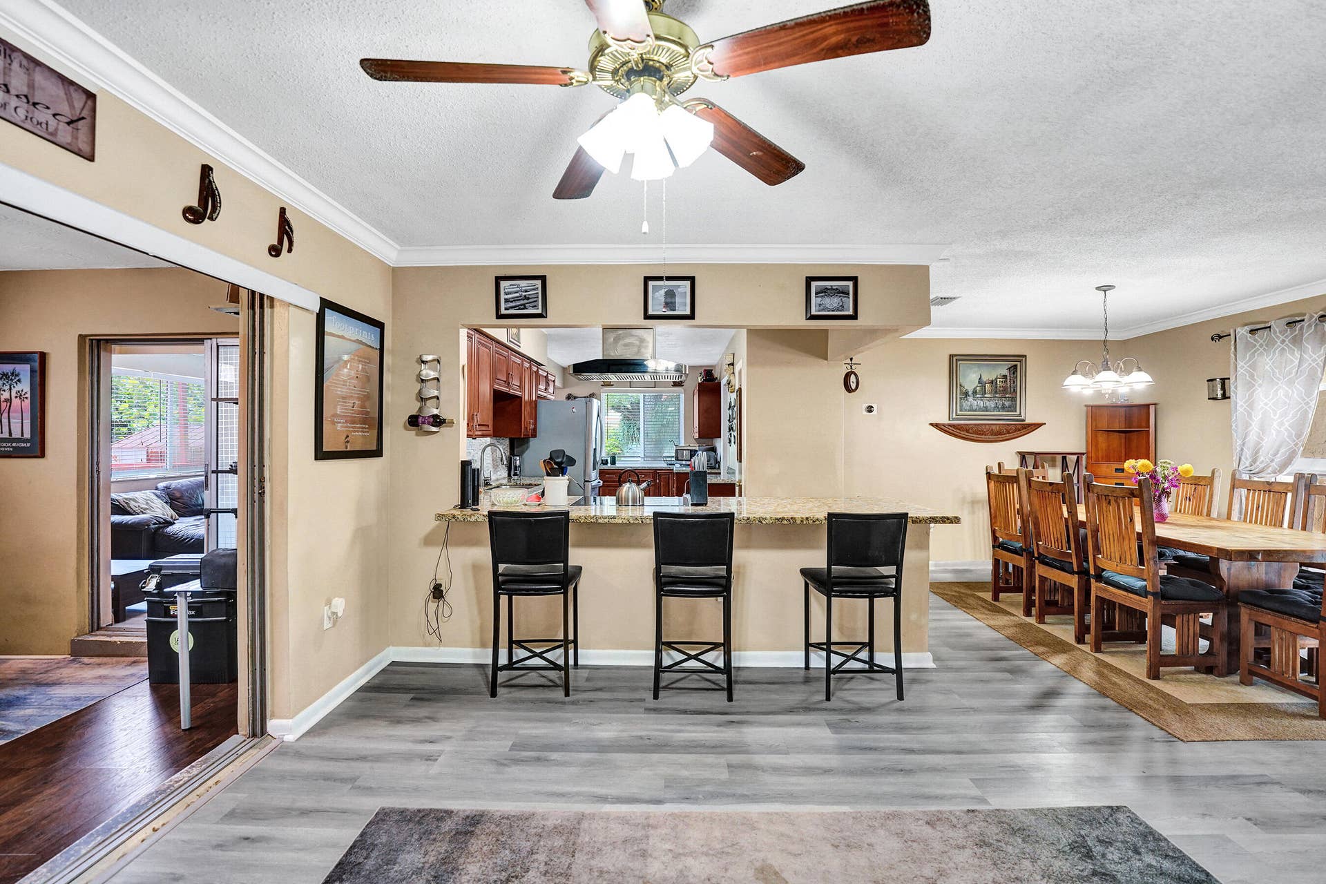 9101 SW 52nd Court, Cooper City, FL 33328 DSC01124