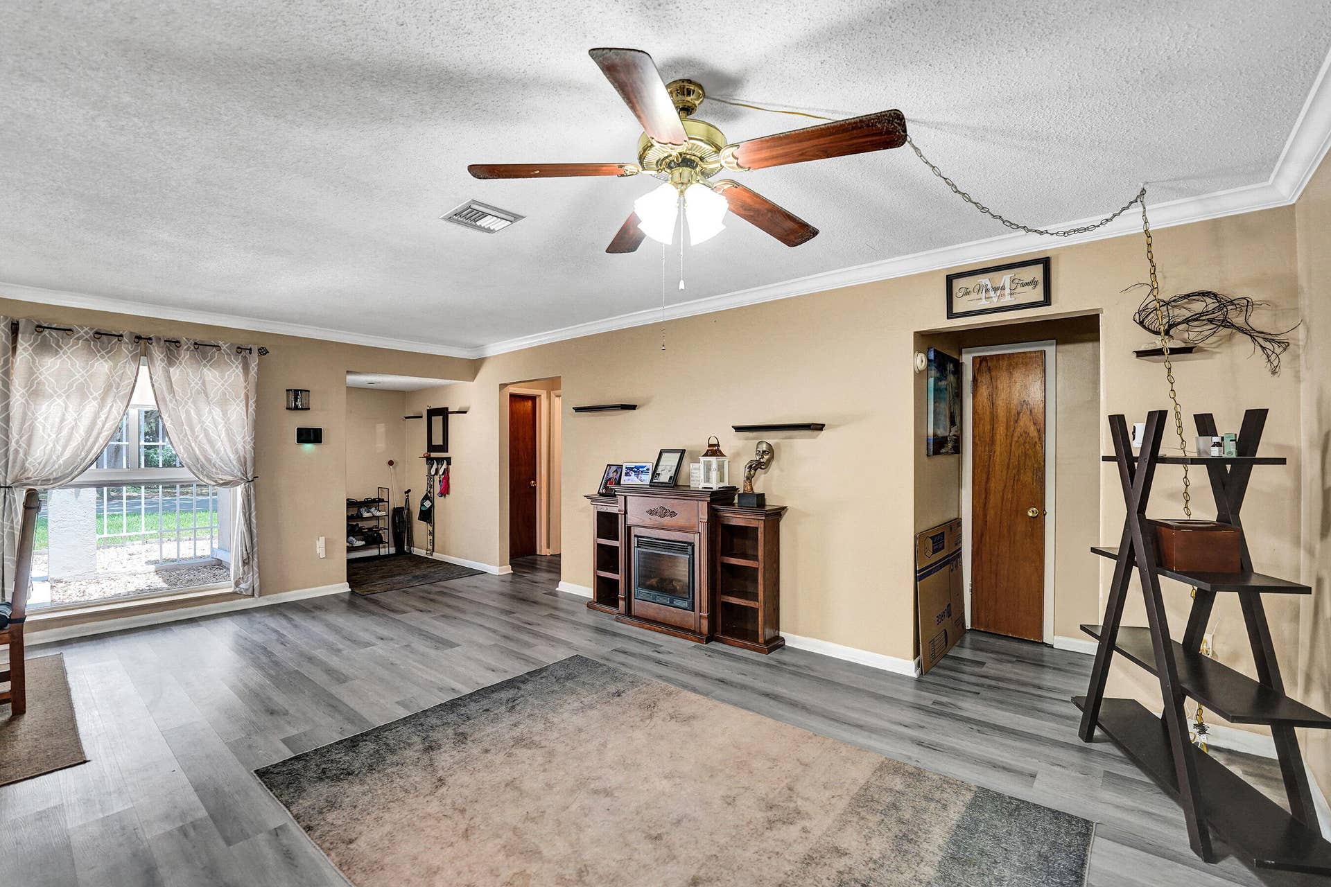 9101 SW 52nd Court, Cooper City, FL 33328 DSC01115