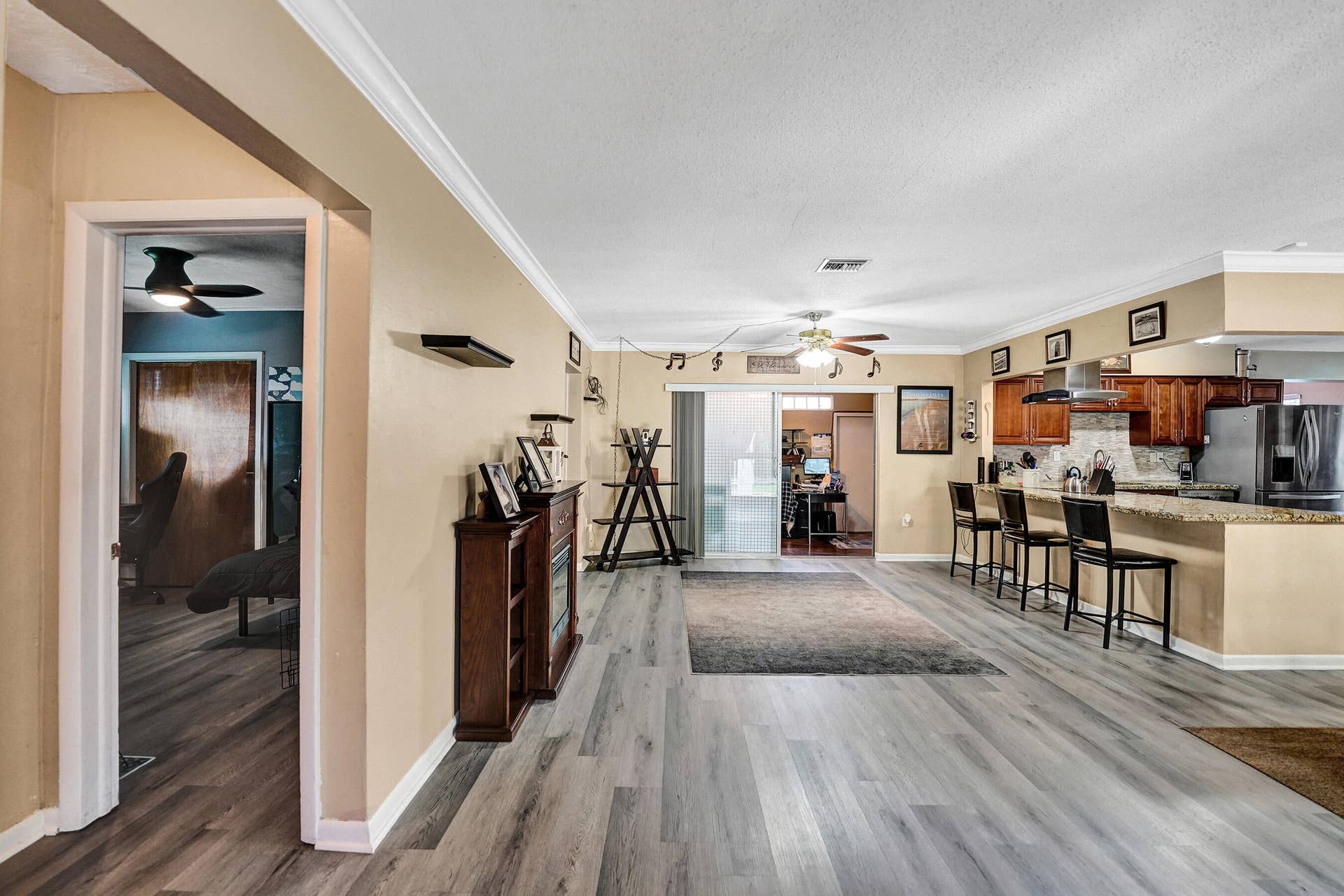 9101 SW 52nd Court, Cooper City, FL 33328 DSC01100