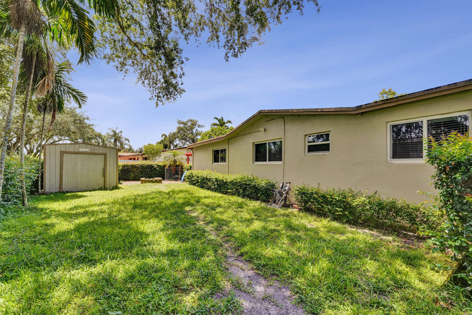 9101 SW 52nd Court, Cooper City, FL 33328 DSC01298
