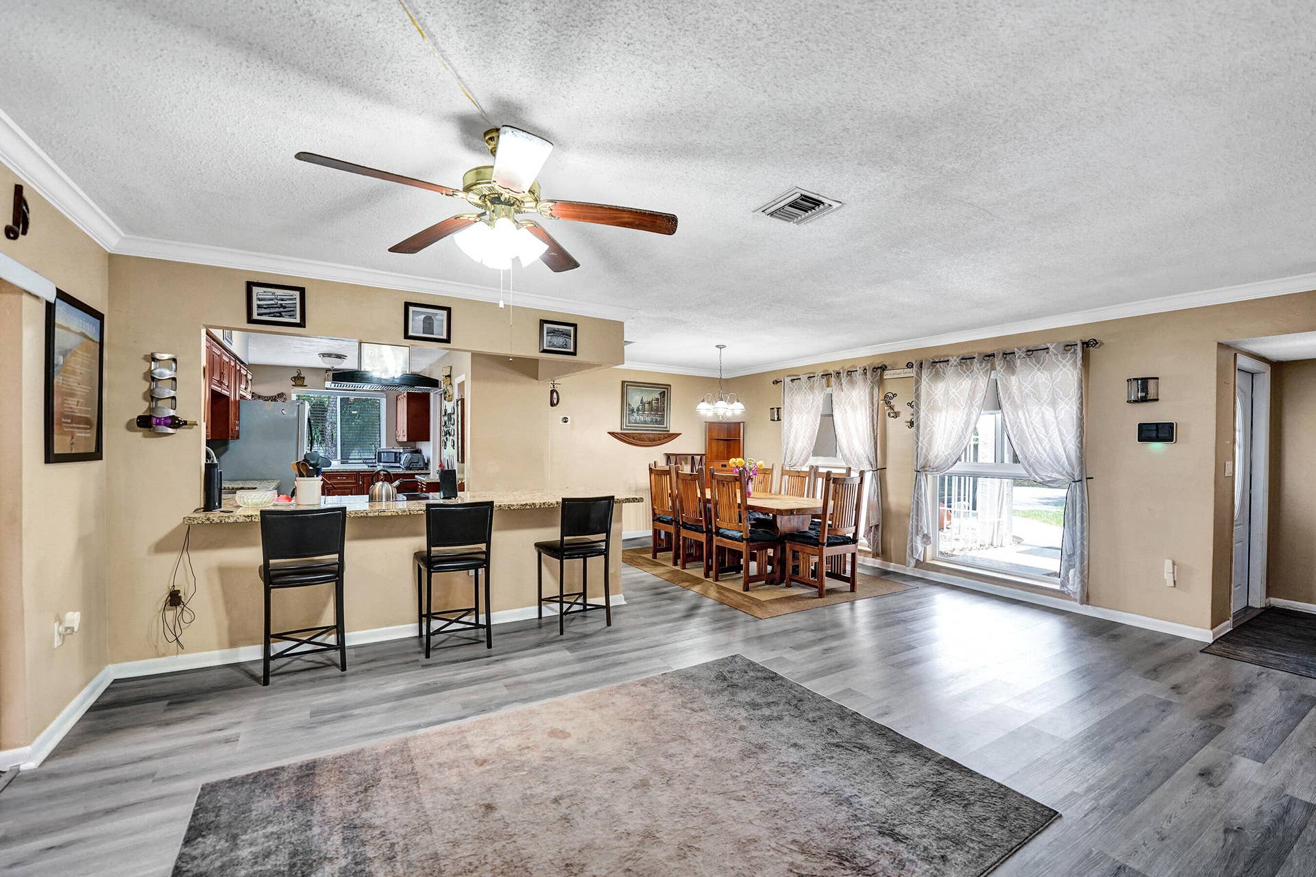 9101 SW 52nd Court, Cooper City, FL 33328 DSC01121