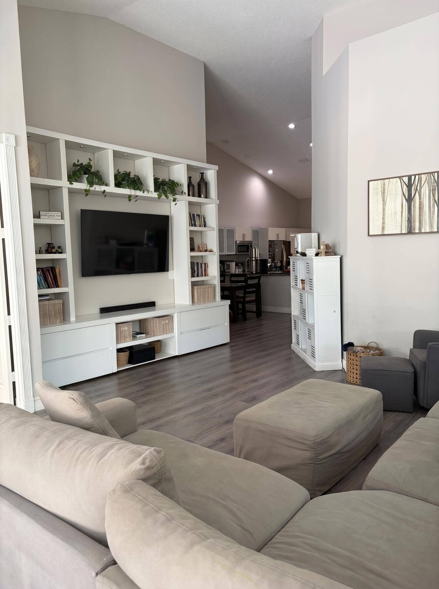 LIVINGROOM 4