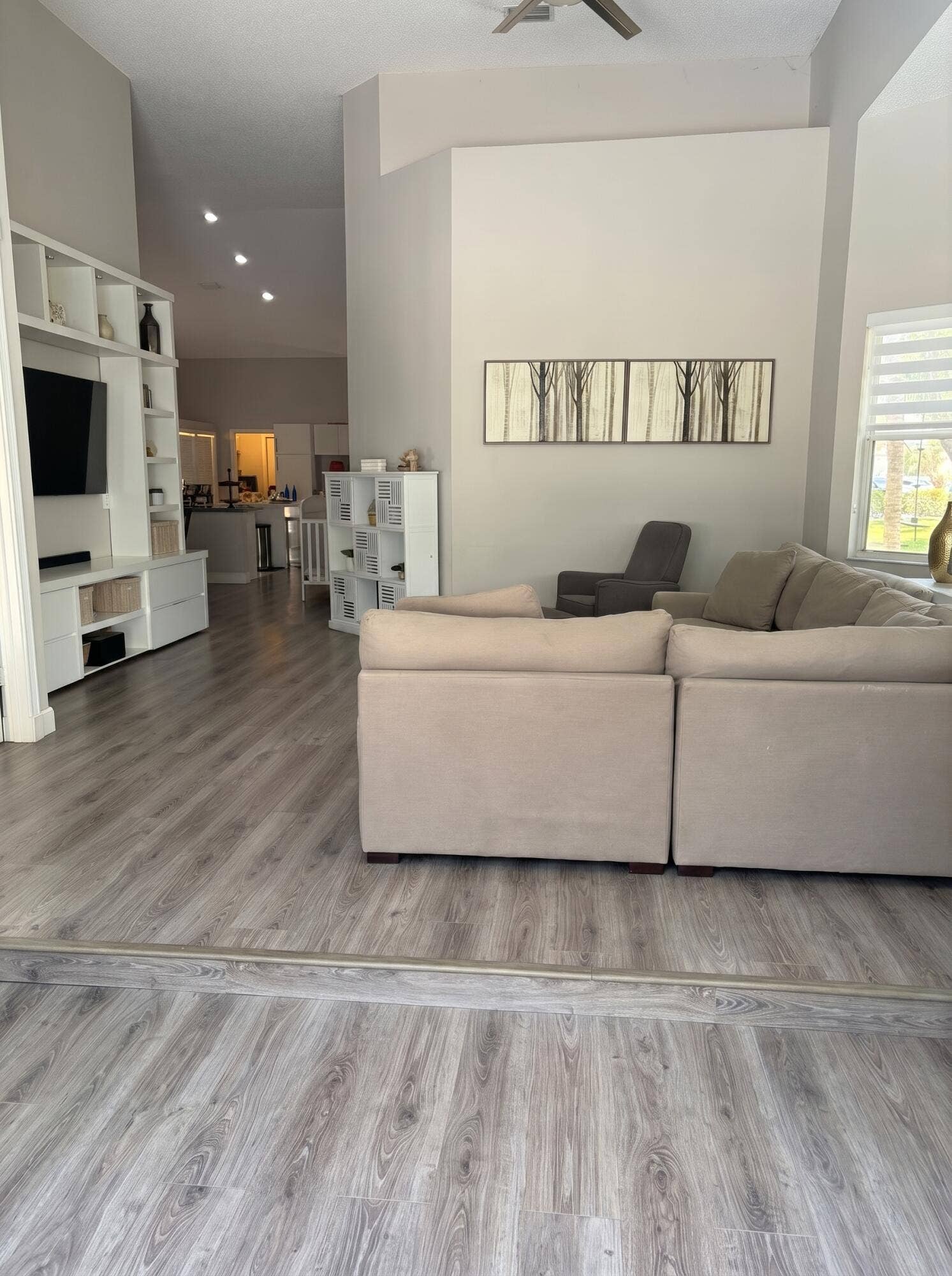 LIVINGROOM 3