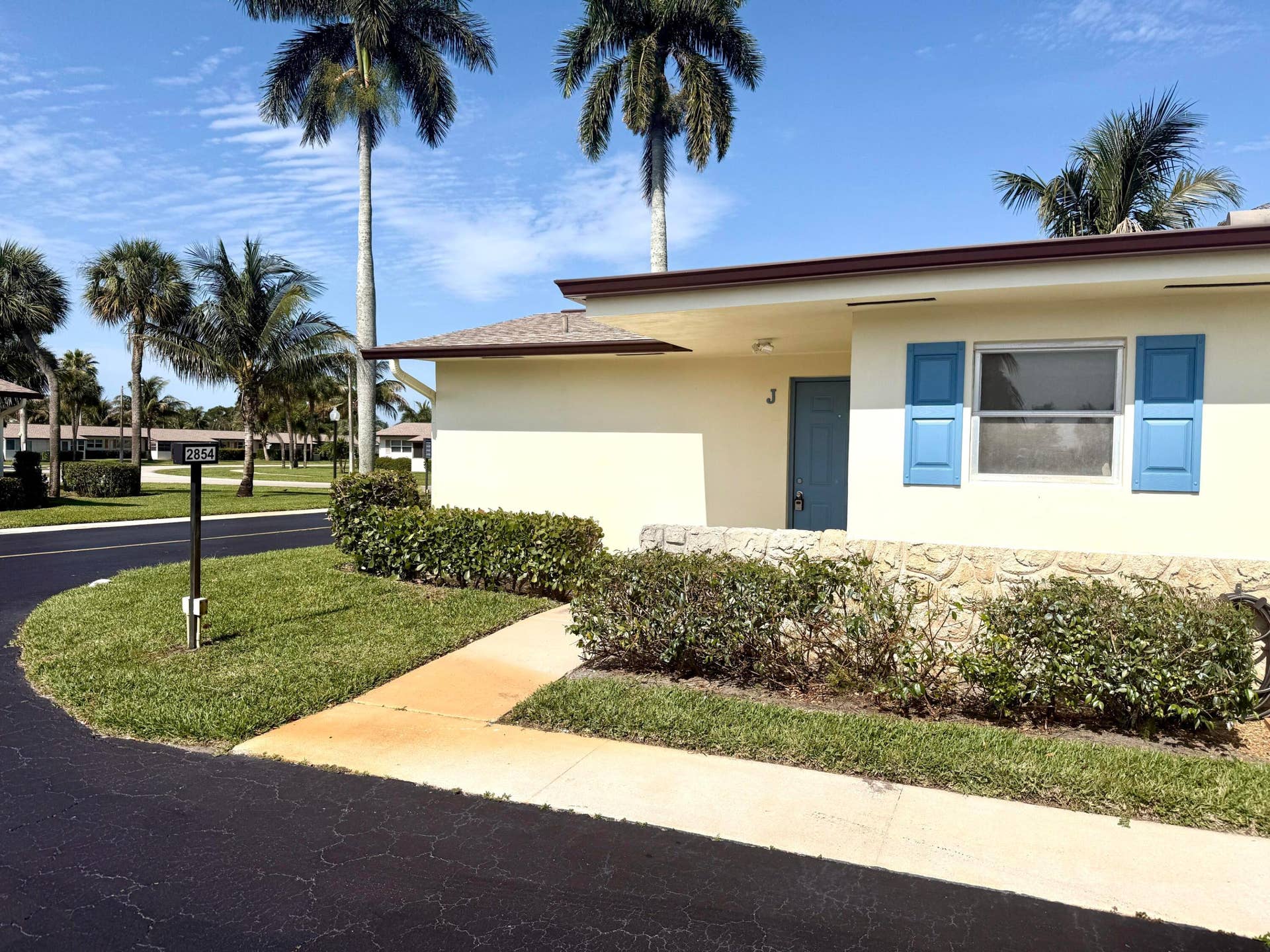 2854 E Crosley Dr Drive E, #J, West Palm Beach, FL 33415 IMG_3646