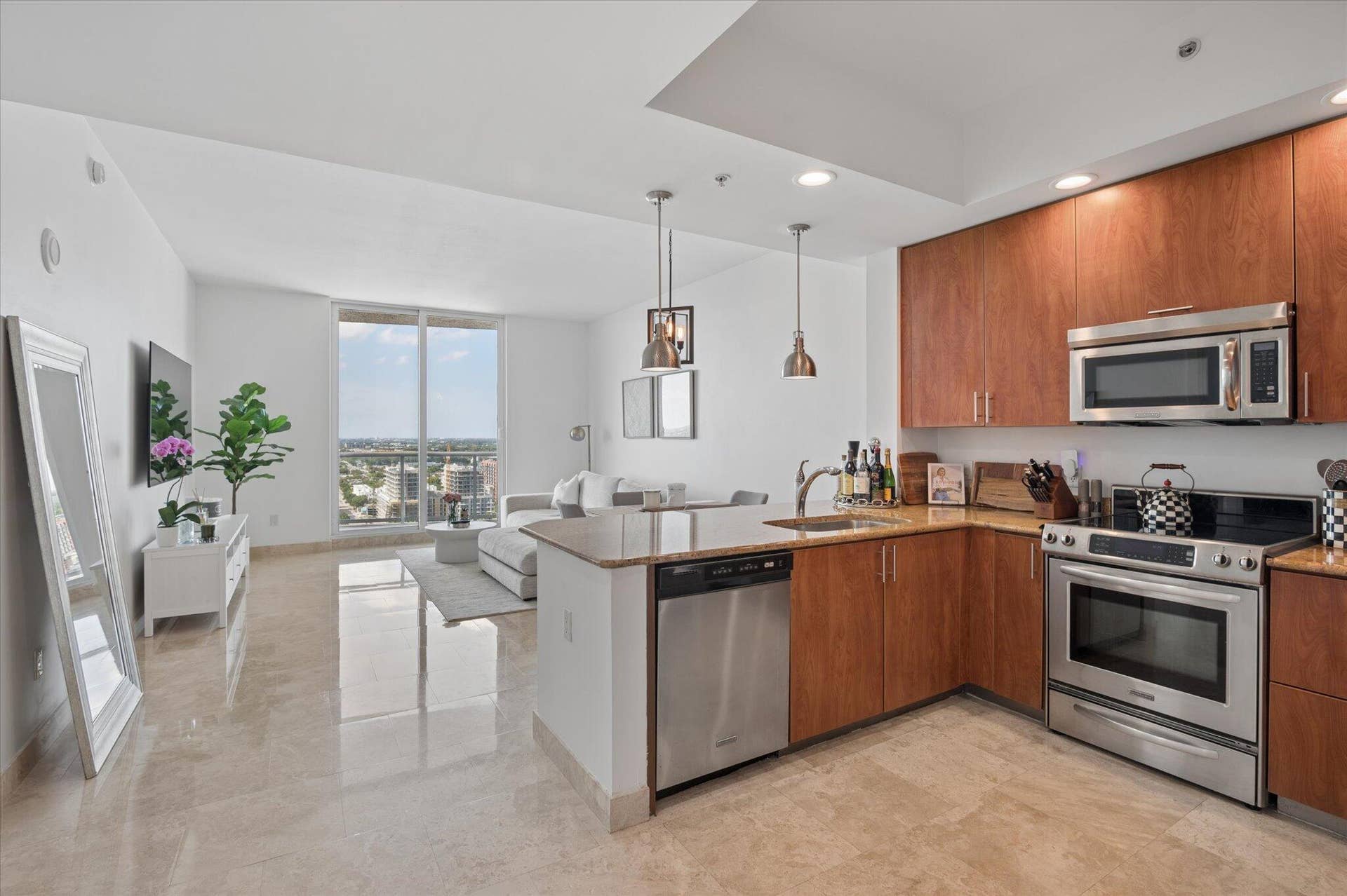 04-Giacobbi-315 NE 3rd Ave #2108-2