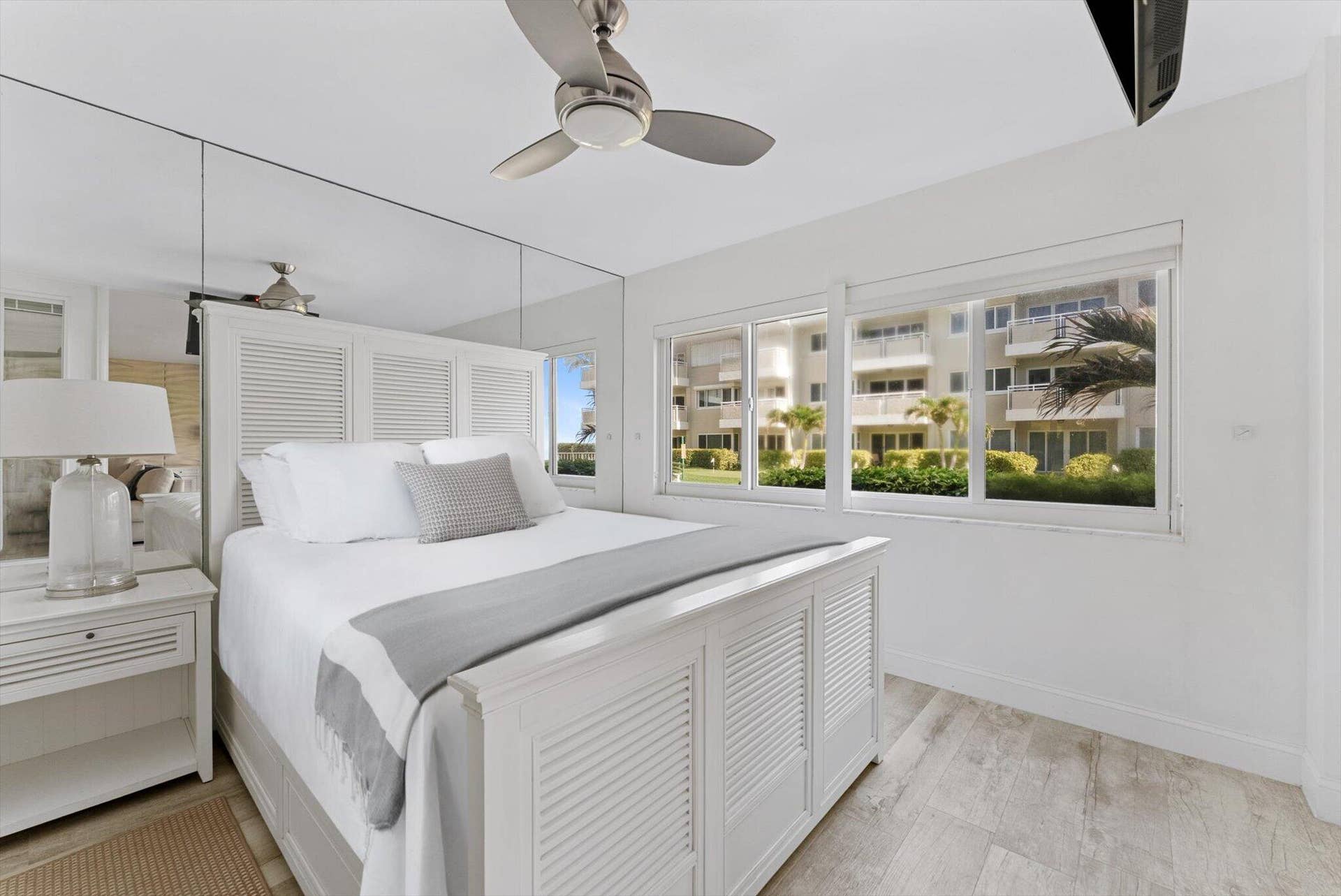 1199 Hillsboro Mile, #133, Hillsboro Beach, FL 33062 26-26