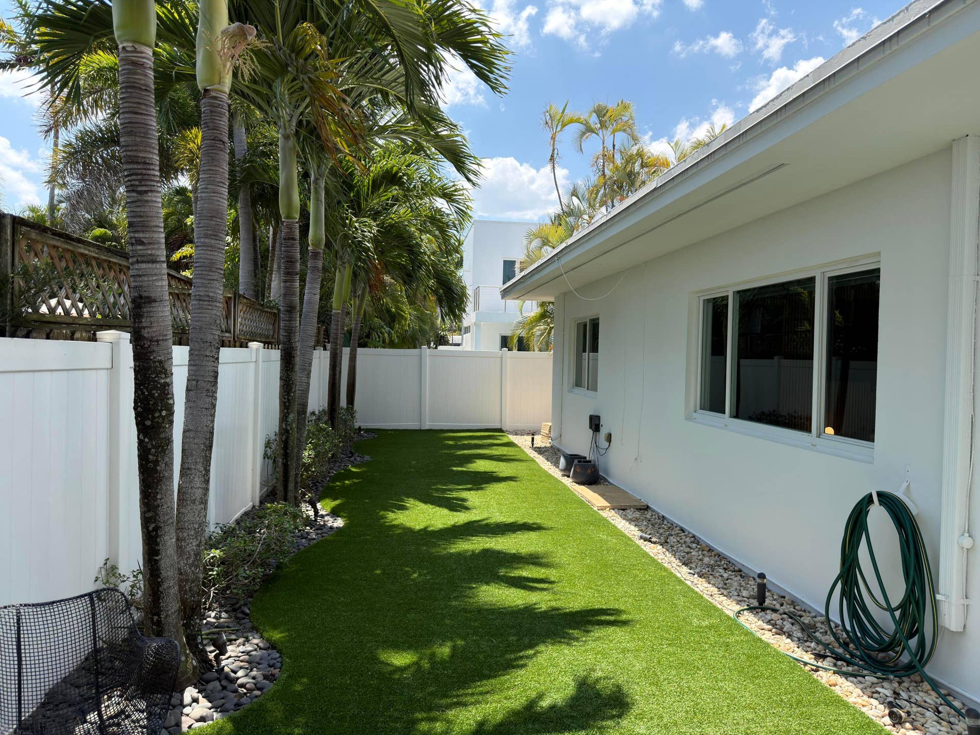 2222 NE 15th Court, Fort Lauderdale, FL 33304 Turf for a low maintenance yard