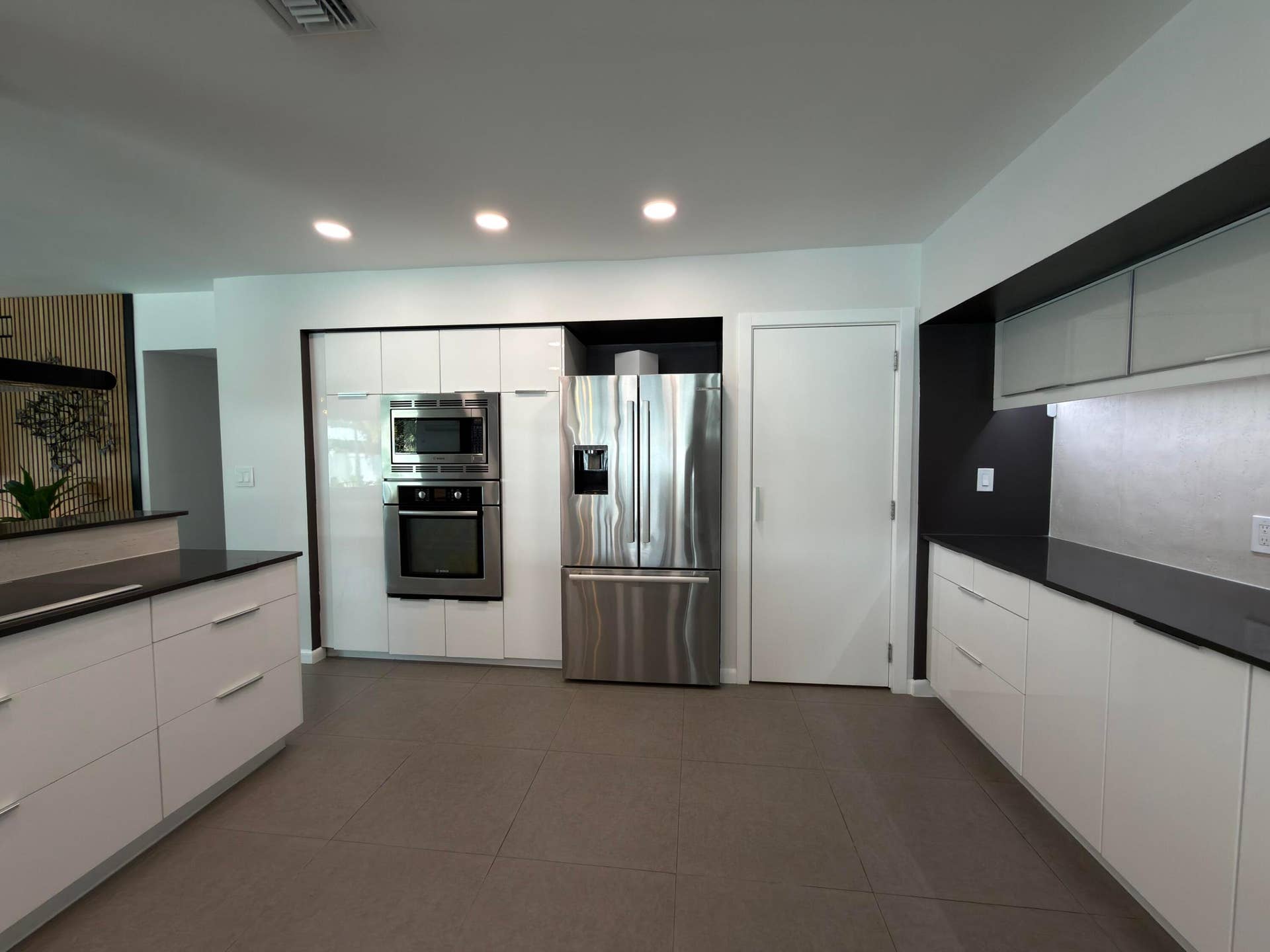 2222 NE 15th Court, Fort Lauderdale, FL 33304 IMG_7306